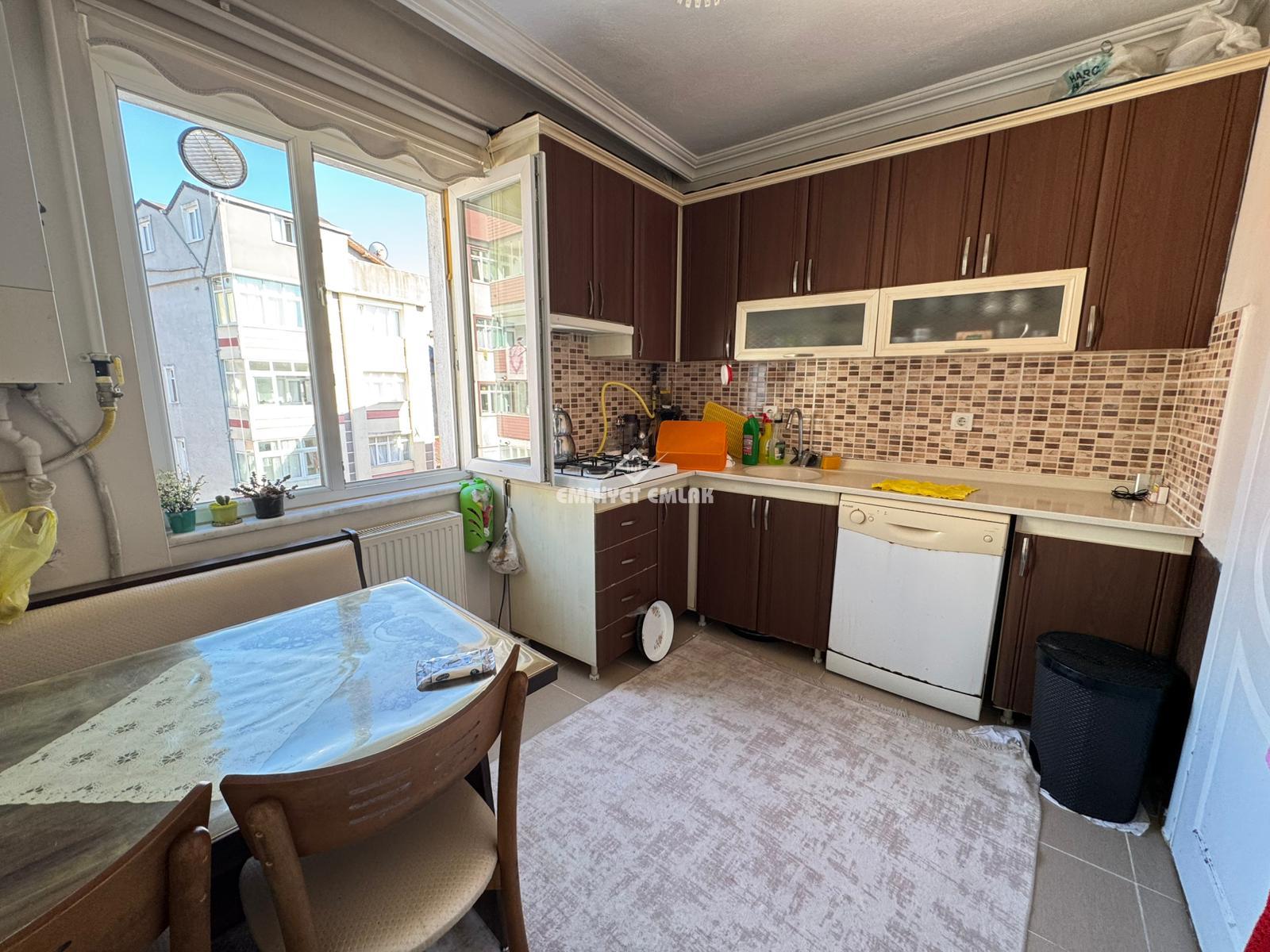 KDZ EREĞLİ MÜFTÜ MH. AVM’LER BÖLGESİNDE 3+1 EŞYASIZ KİRALIK DAİRE