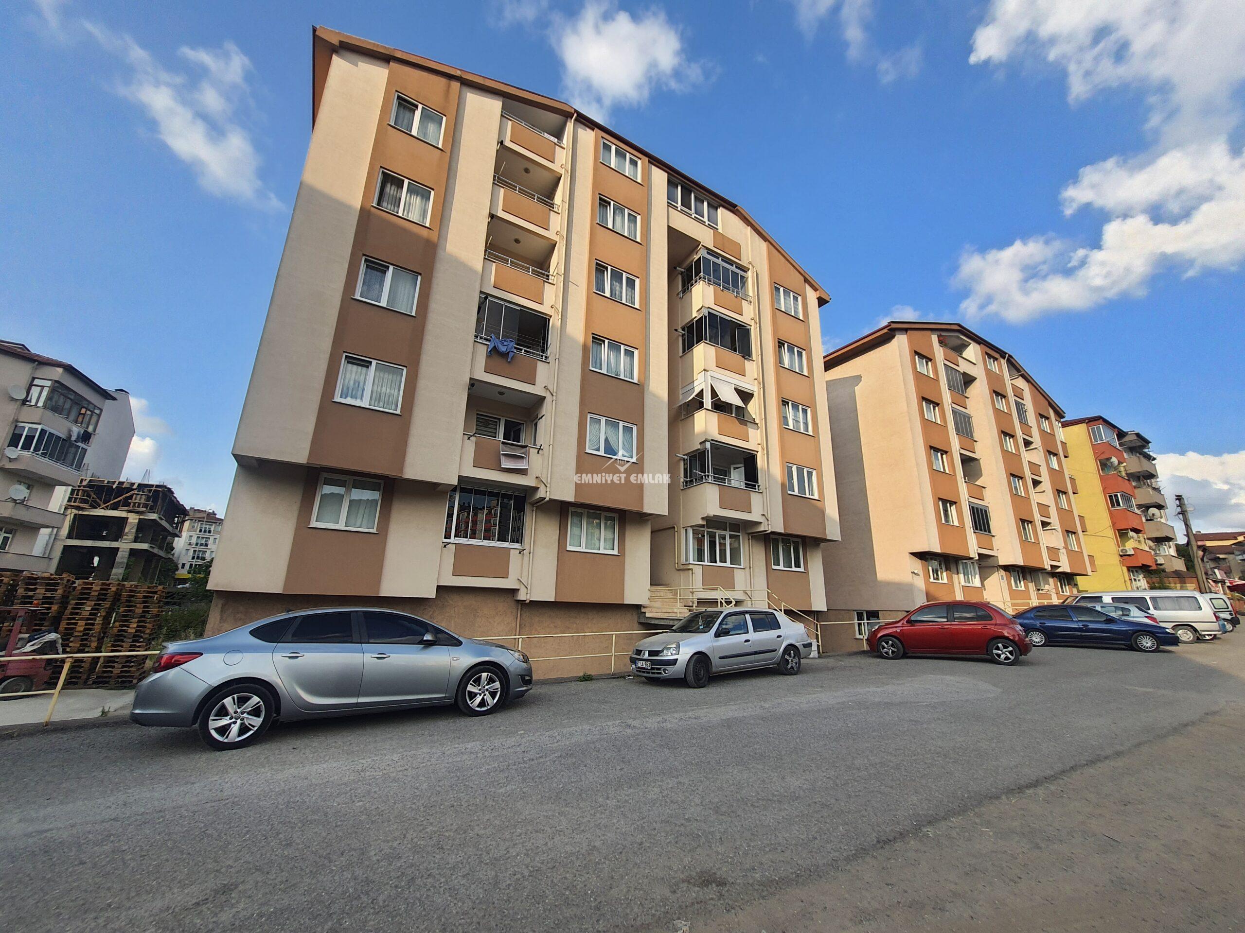EREĞLİ KEPEZ MAH. SOLAK YOL AYRIMINDA EŞYALI SATILIK 1+1 DAİRE