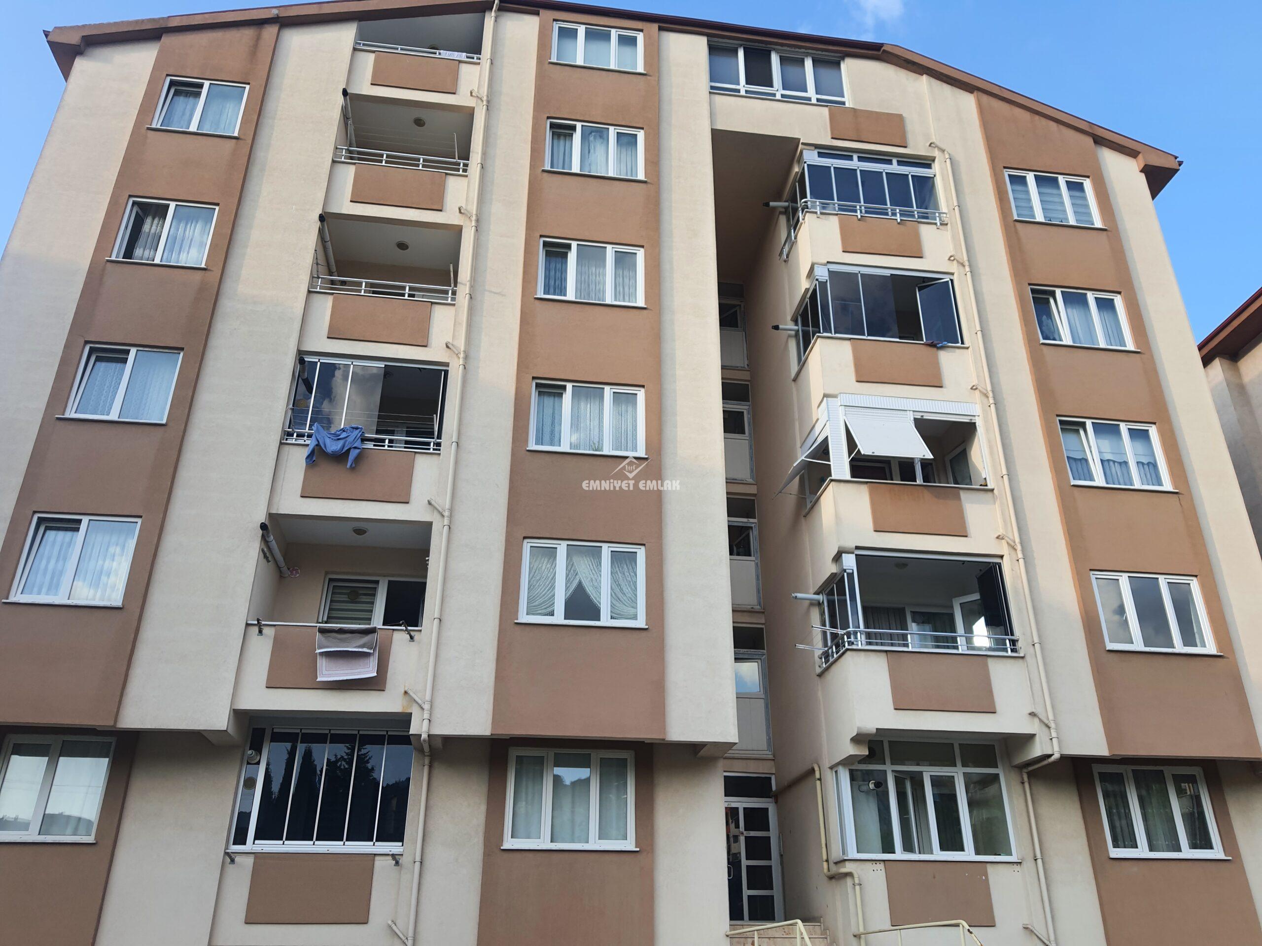 EREĞLİ KEPEZ MAH. SOLAK YOL AYRIMINDA EŞYALI SATILIK 1+1 DAİRE