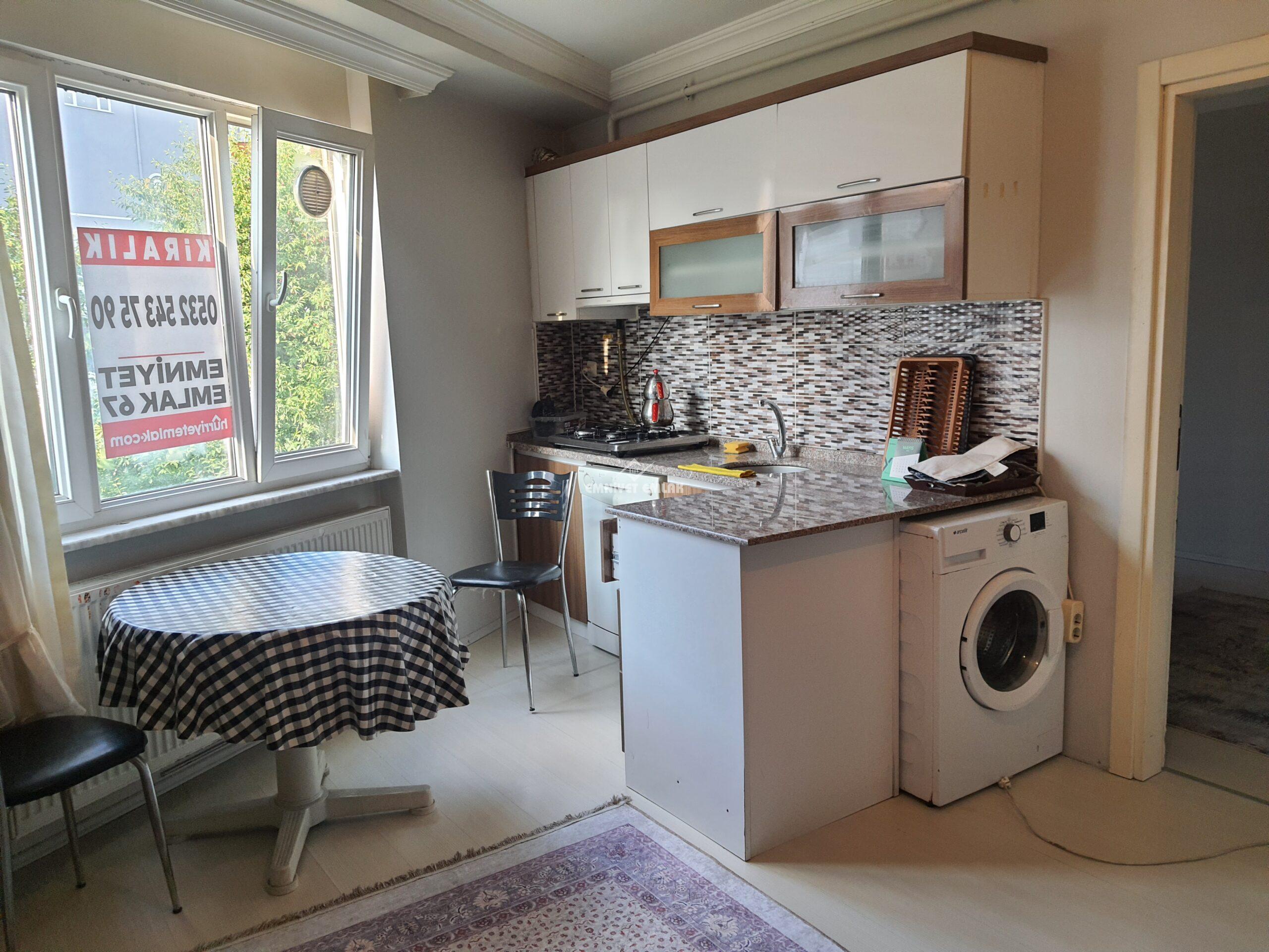 EREĞLİ KEPEZ MAH. SOLAK YOL AYRIMINDA EŞYALI SATILIK 1+1 DAİRE