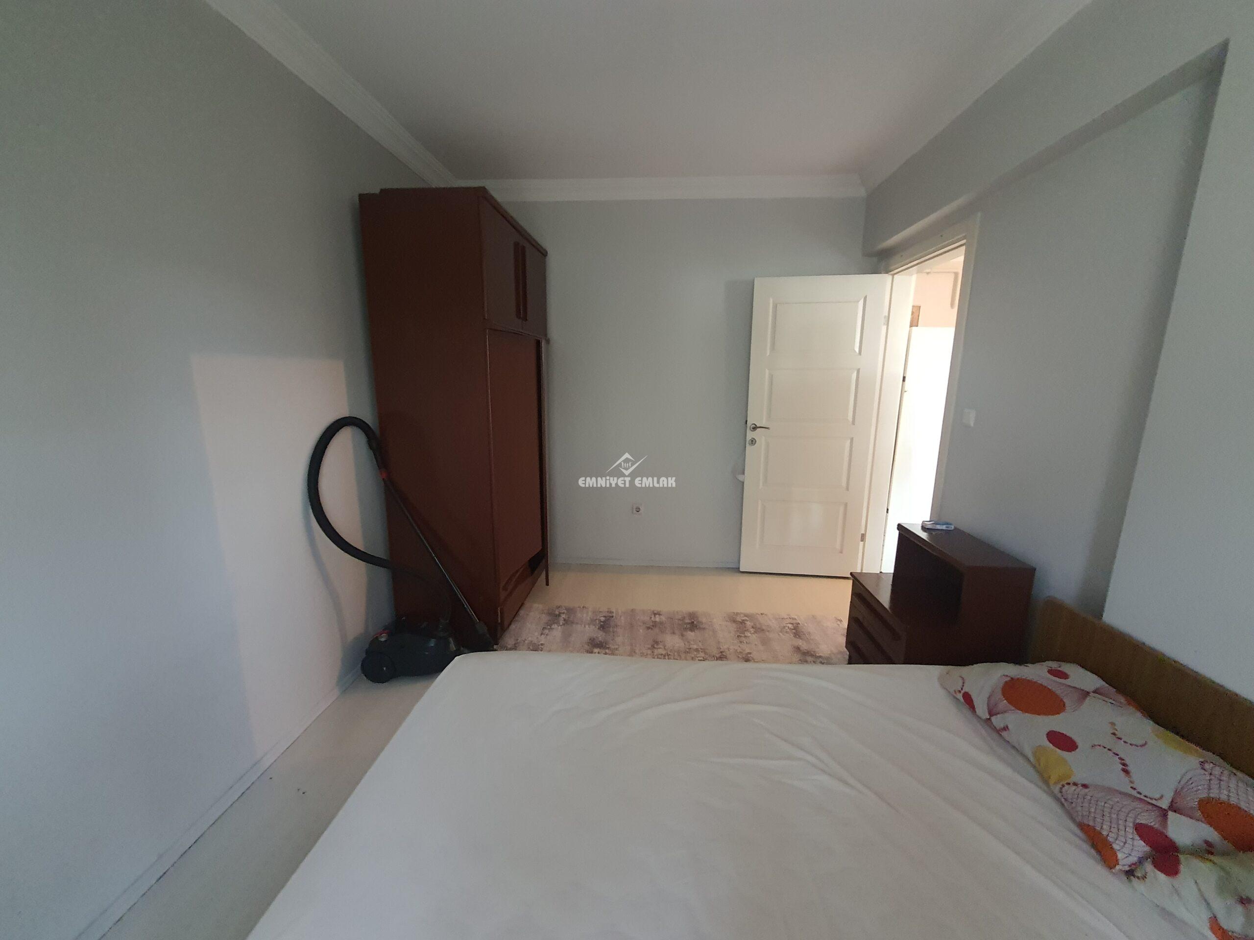 EREĞLİ KEPEZ MAH. SOLAK YOL AYRIMINDA EŞYALI SATILIK 1+1 DAİRE