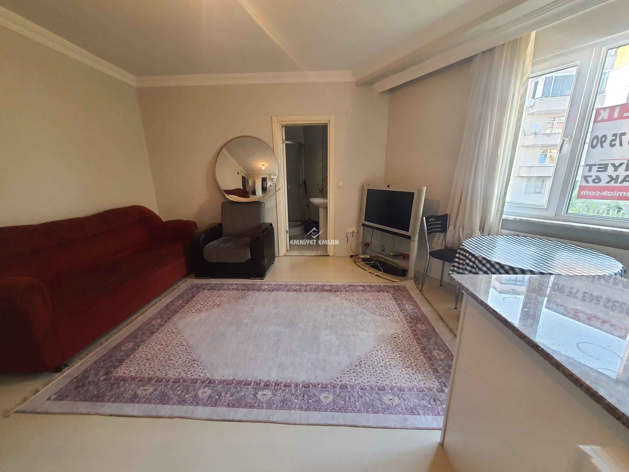EREĞLİ KEPEZ MAH. SOLAK YOL AYRIMINDA EŞYALI SATILIK 1+1 DAİRE