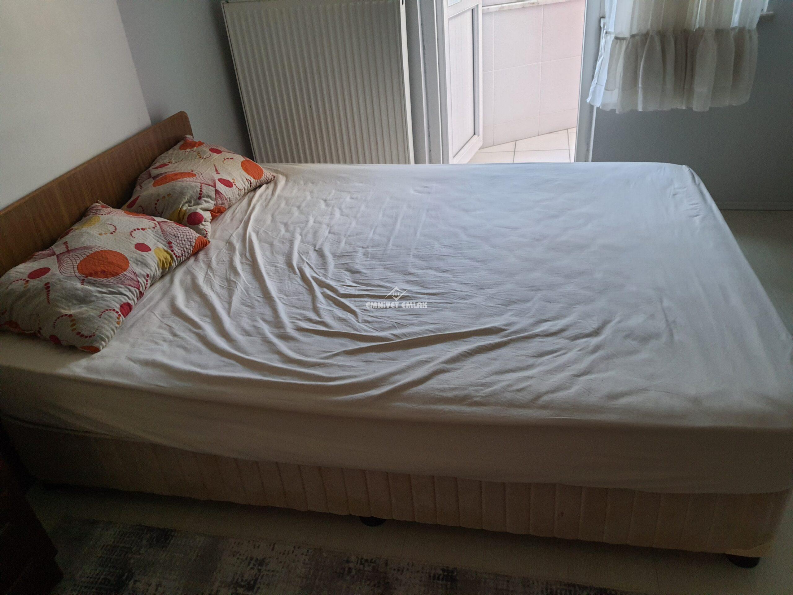 EREĞLİ KEPEZ MAH. SOLAK YOL AYRIMINDA EŞYALI SATILIK 1+1 DAİRE