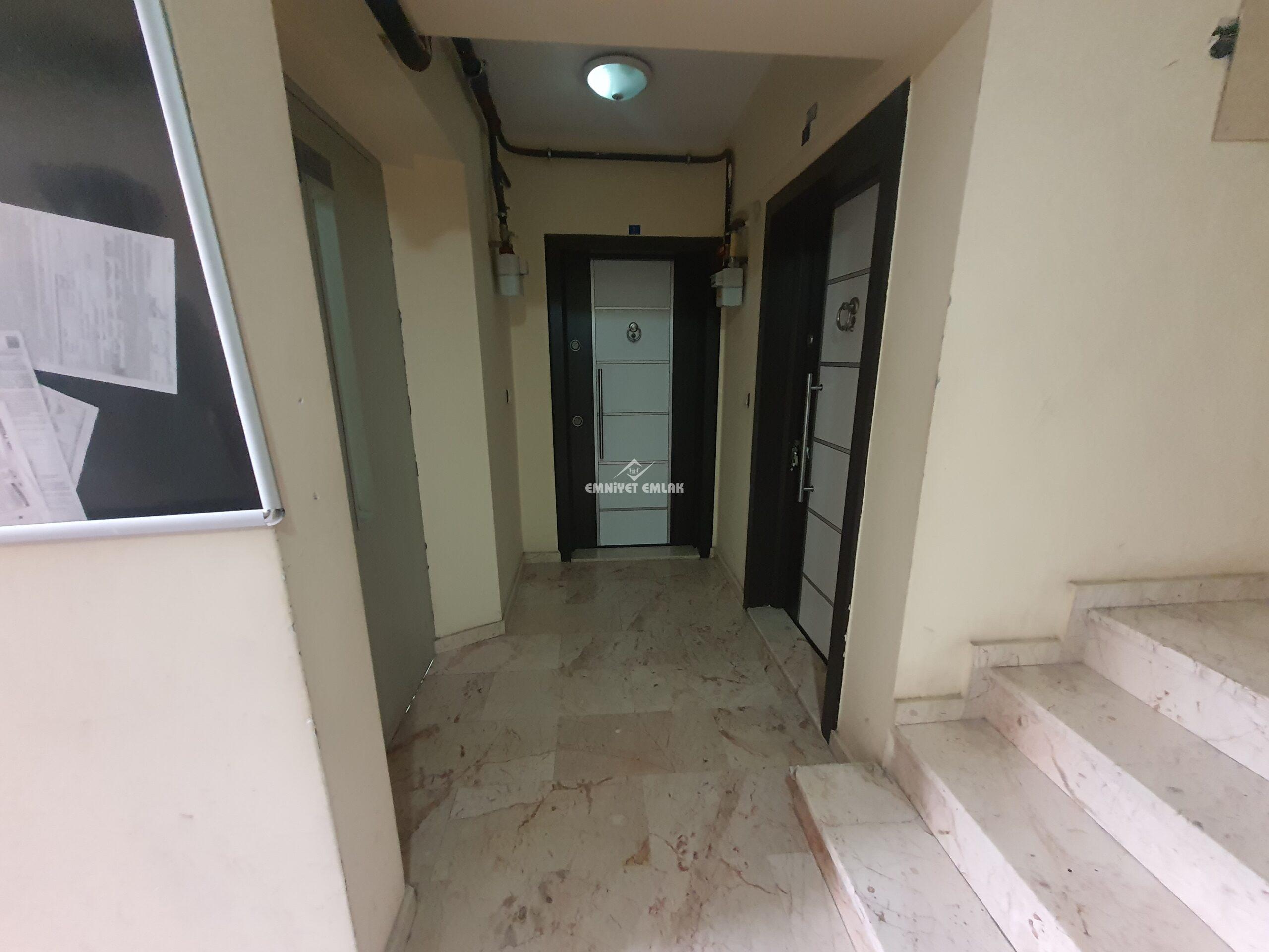 EREĞLİ KEPEZ MAH. SOLAK YOL AYRIMINDA EŞYALI SATILIK 1+1 DAİRE