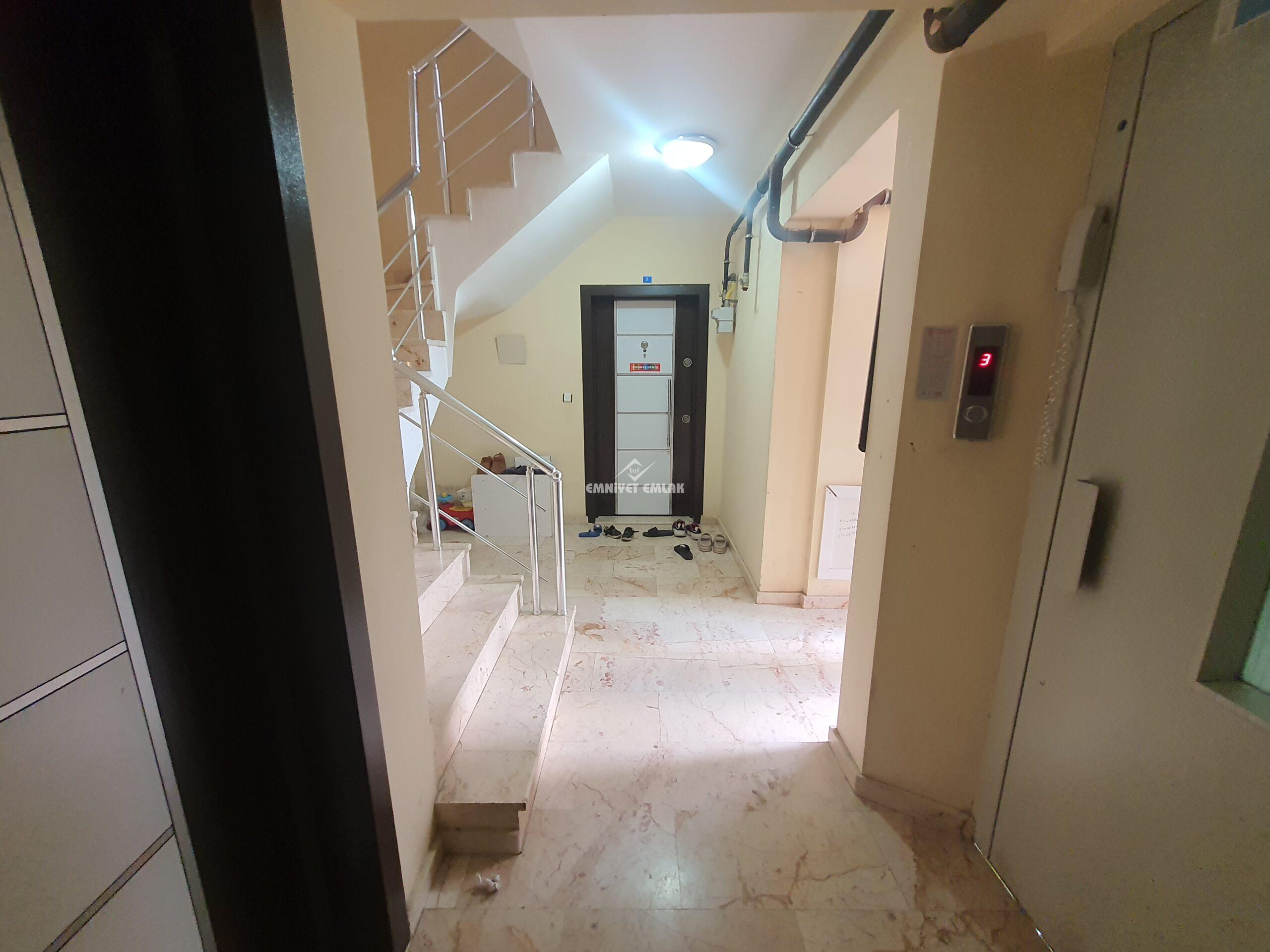 EREĞLİ KEPEZ MAH. SOLAK YOL AYRIMINDA EŞYALI SATILIK 1+1 DAİRE