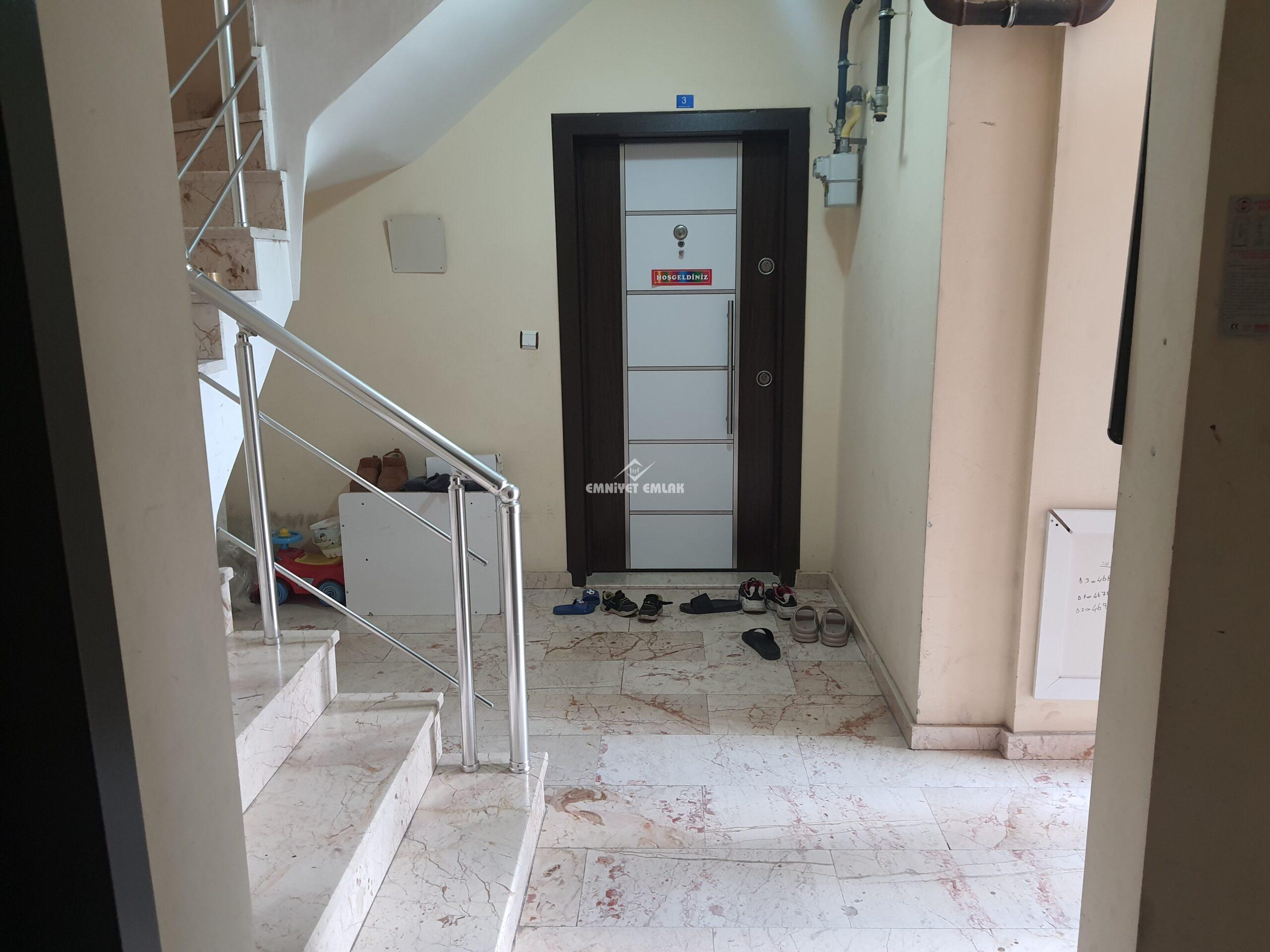 EREĞLİ KEPEZ MAH. SOLAK YOL AYRIMINDA EŞYALI SATILIK 1+1 DAİRE