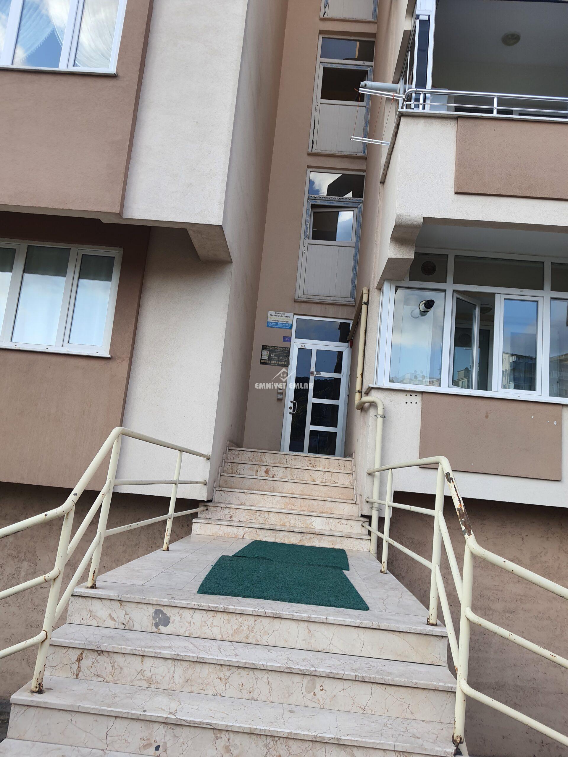 EREĞLİ KEPEZ MAH. SOLAK YOL AYRIMINDA EŞYALI SATILIK 1+1 DAİRE