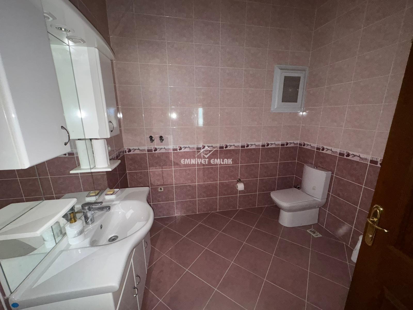 KDZ EREĞLİ SÜLEYMANLAR MH KADITARLASINDA 4+2 SATILIK DUBLEKS DAİRE