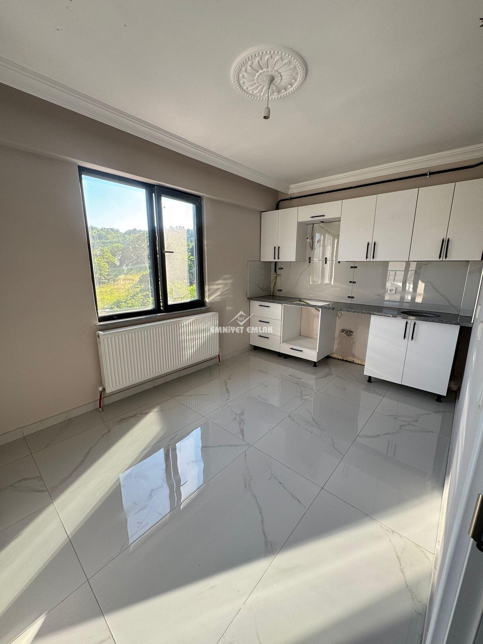 KDZ EREĞLİ KEPEZ MH ANAYOL ÜZERİNDE 2+1 EBEVEYN BANYOLU KİRALIK SIFIR DAİRE