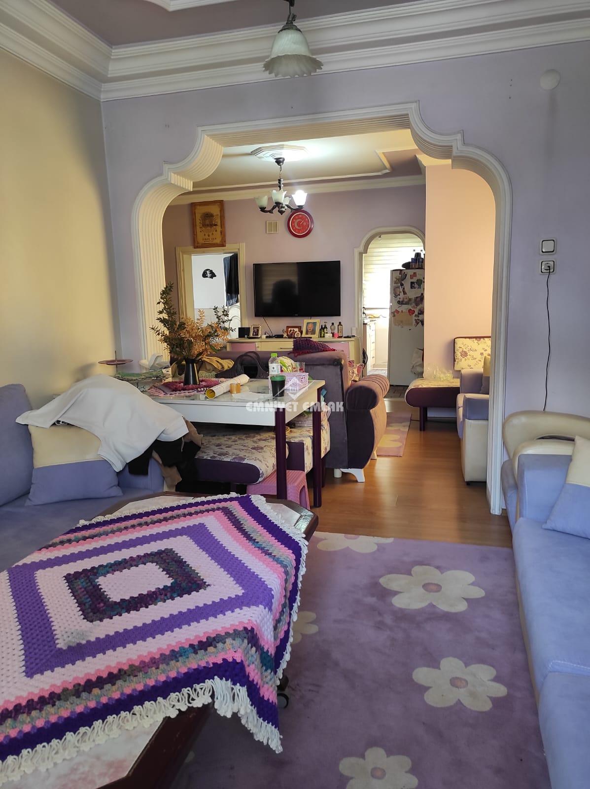 Kdz. Ereğli Orhanlar Mahallesi Merkezi Konumda 2+1 Satılık Daire