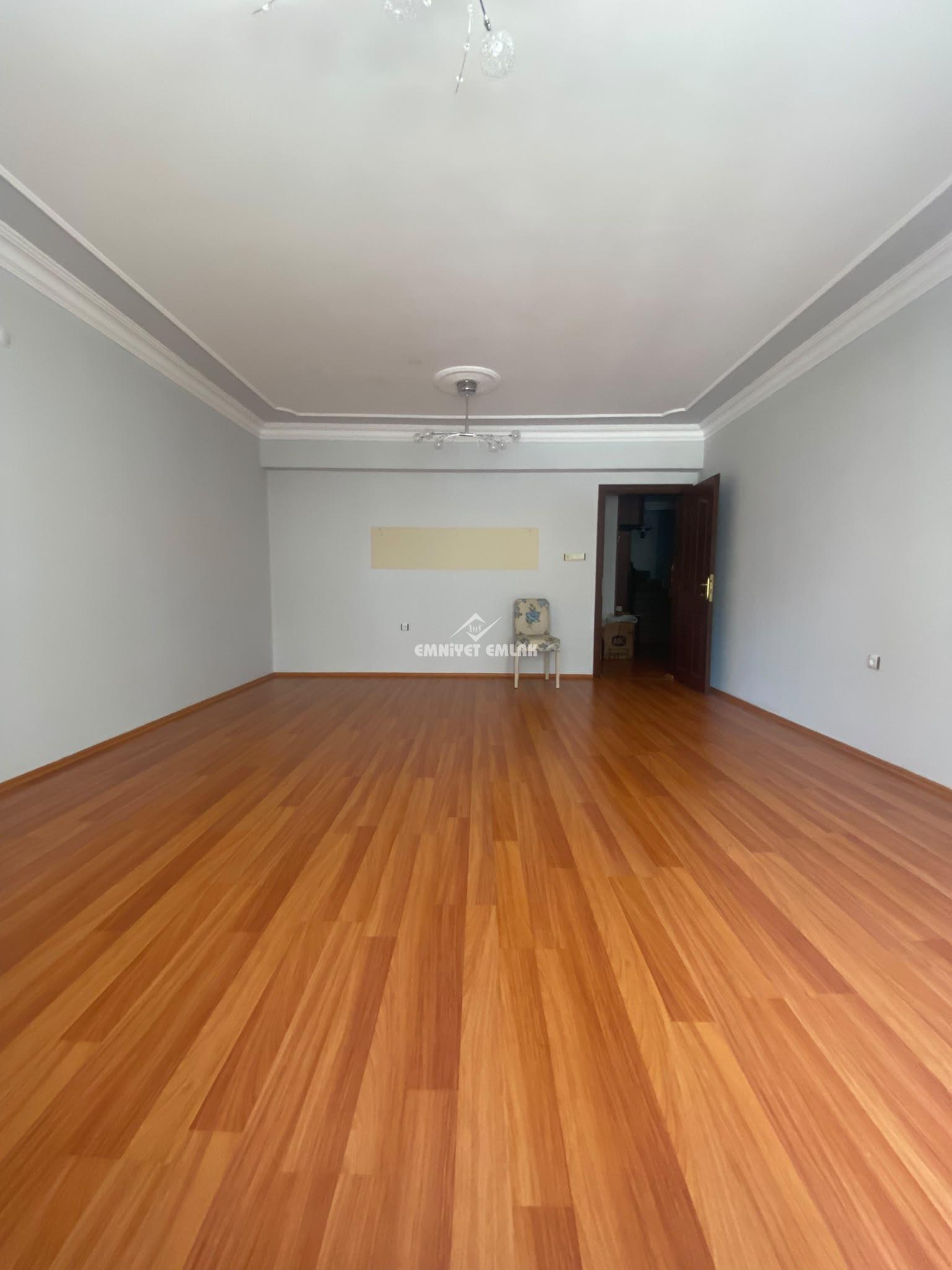 KDZ EREĞLİ SÜLEYMANLAR MH KADITARLASINDA 4+2 SATILIK DUBLEKS DAİRE