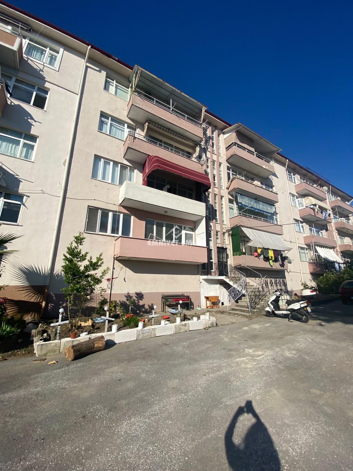 KDZ EREĞLİ KADITARLASI SALI PAZARI MEVKİİ 2+1 SATILIK DAİRE