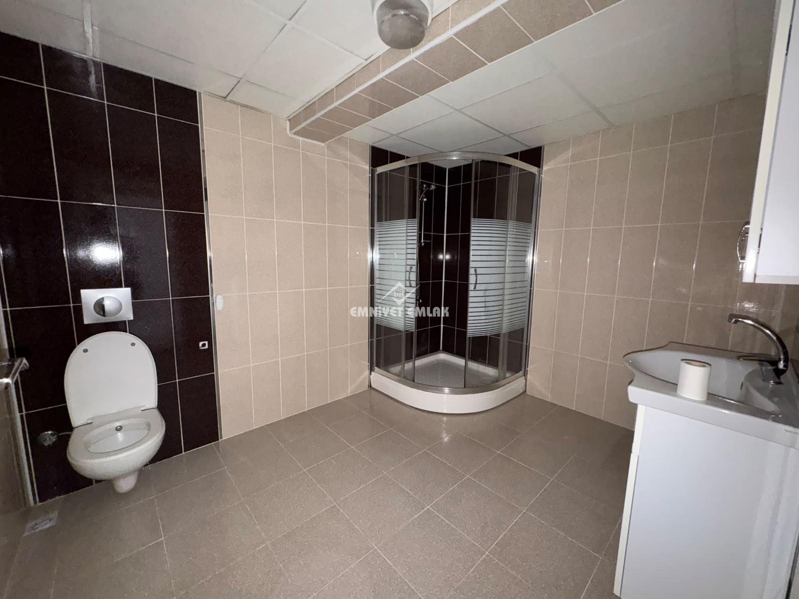 KDZ EREĞLİ KEPEZ MAHALLESİ ANAYOLA YAKIN  EBEVEYN BANYOLU 3+1 KİRALIK DAİRE