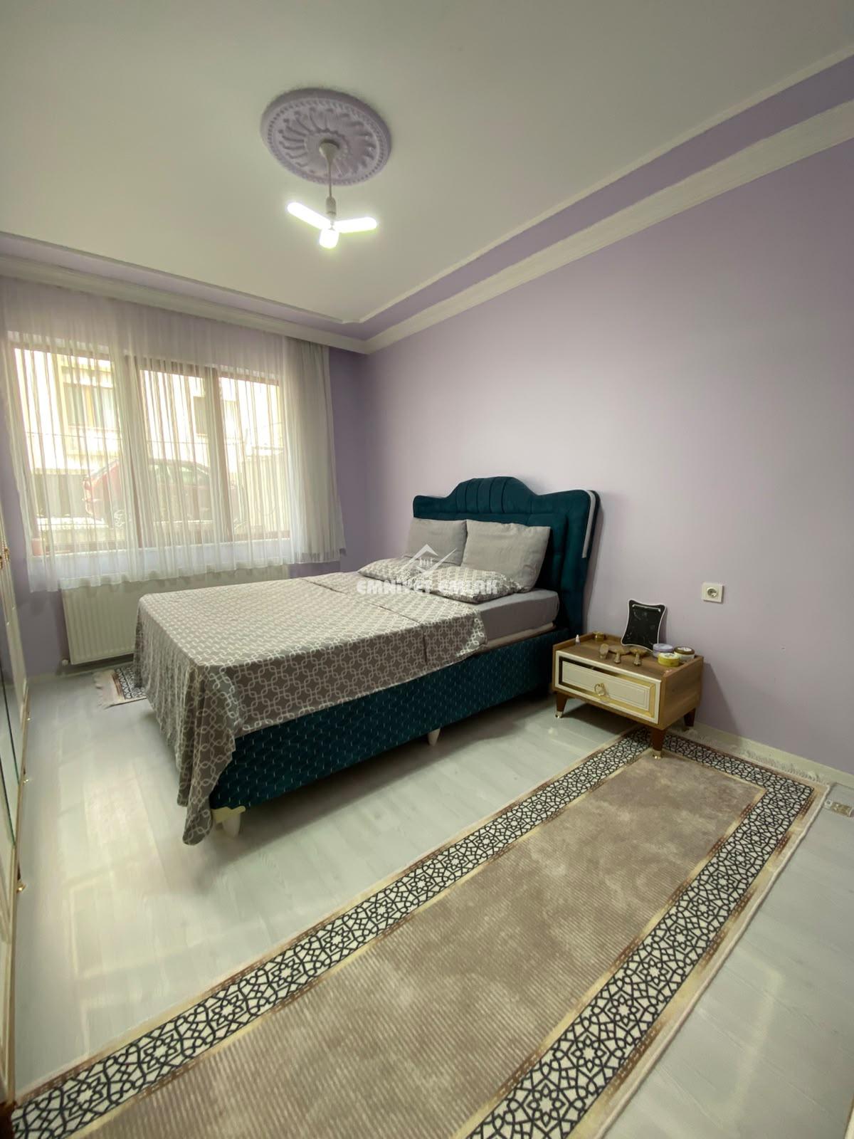 KDZ EREĞLİ HATİP SOKAKTA 2+1 EBEVEYN BANYOLU SATILIK DAİRE