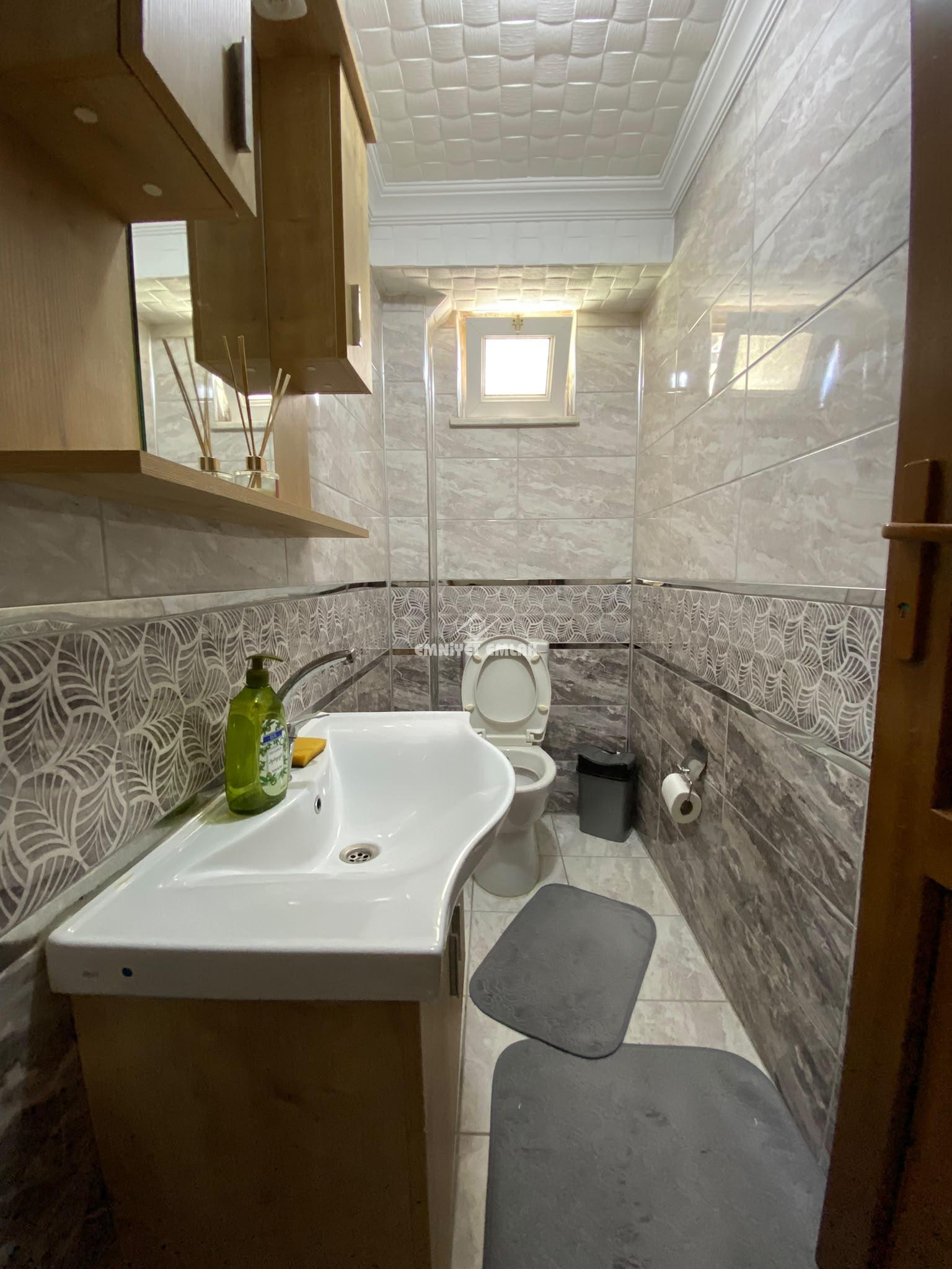 KDZ EREĞLİ MÜFTÜ MAHALLESİ İSTANBUL YOL AYRIMI MEVKİİ 2+1 SATILIK DAİRE