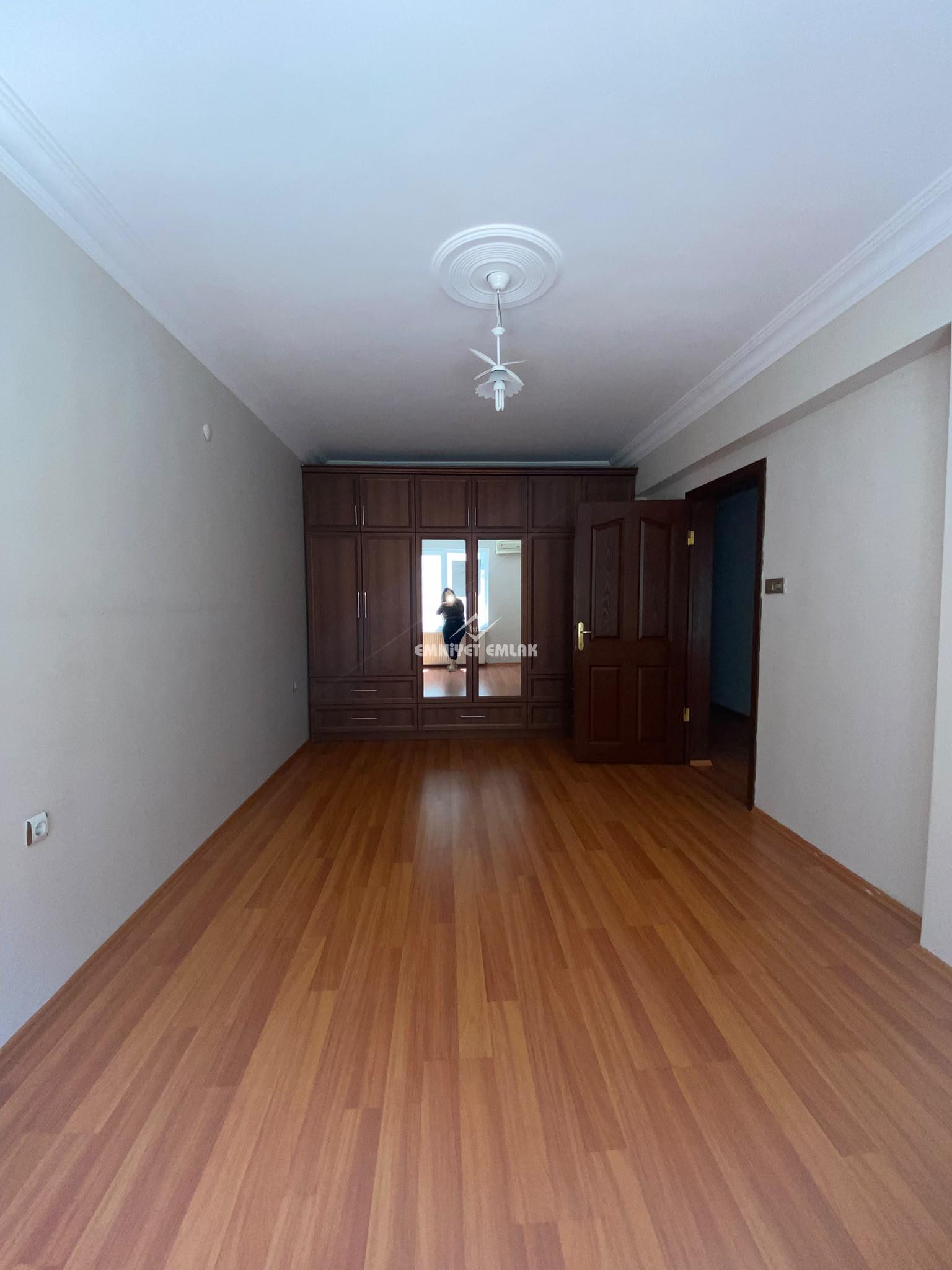 KDZ EREĞLİ SÜLEYMANLAR MH KADITARLASINDA 4+2 SATILIK DUBLEKS DAİRE