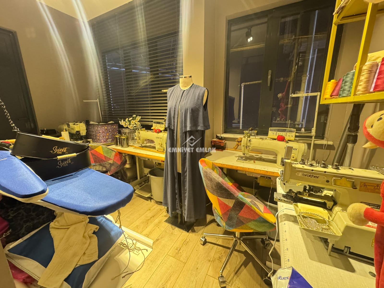 KDZ EREĞLİ İSTANBUL YOL AYRIMINDA DEVREN KİRALIK DÜKKAN