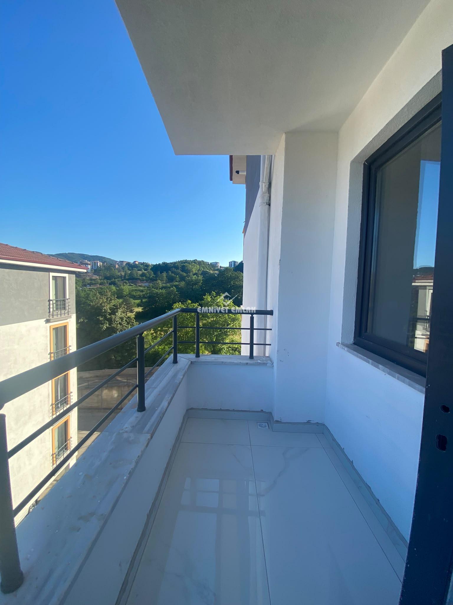 KDZ EREĞLİ KEPEZ MH ANAYOL ÜZERİNDE 2+1 EBEVEYN BANYOLU KİRALIK SIFIR DAİRE
