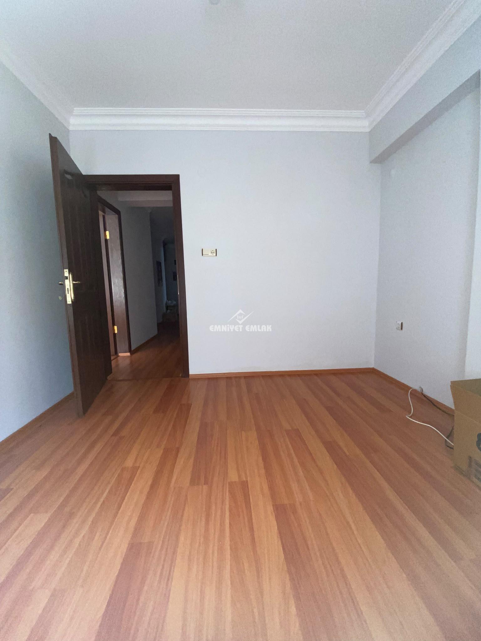 KDZ EREĞLİ SÜLEYMANLAR MH KADITARLASINDA 4+2 SATILIK DUBLEKS DAİRE