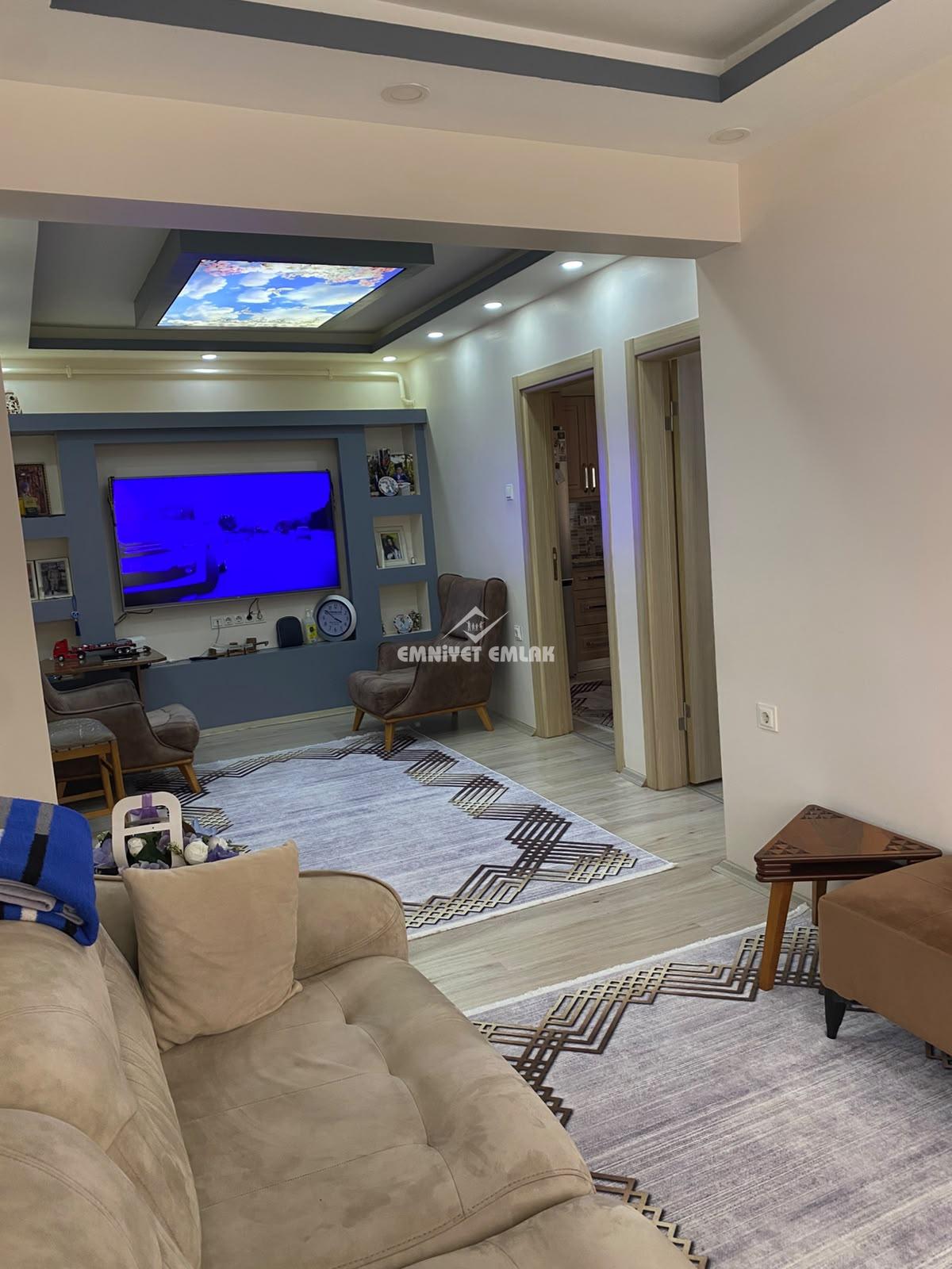 KDZ EREĞLİ MÜFTÜ MAHALLESİ İSTANBUL YOL AYRIMI MEVKİİ 2+1 SATILIK DAİRE