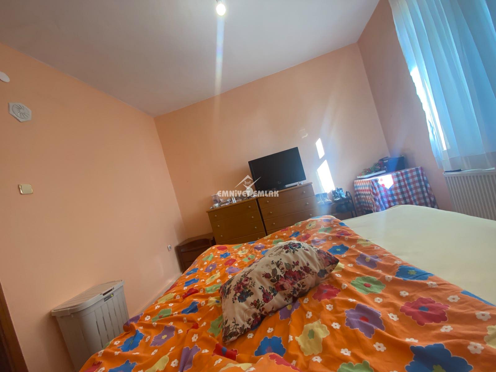 KDZ EREĞLİ KADITARLASI SALI PAZARI MEVKİİ 2+1 SATILIK DAİRE