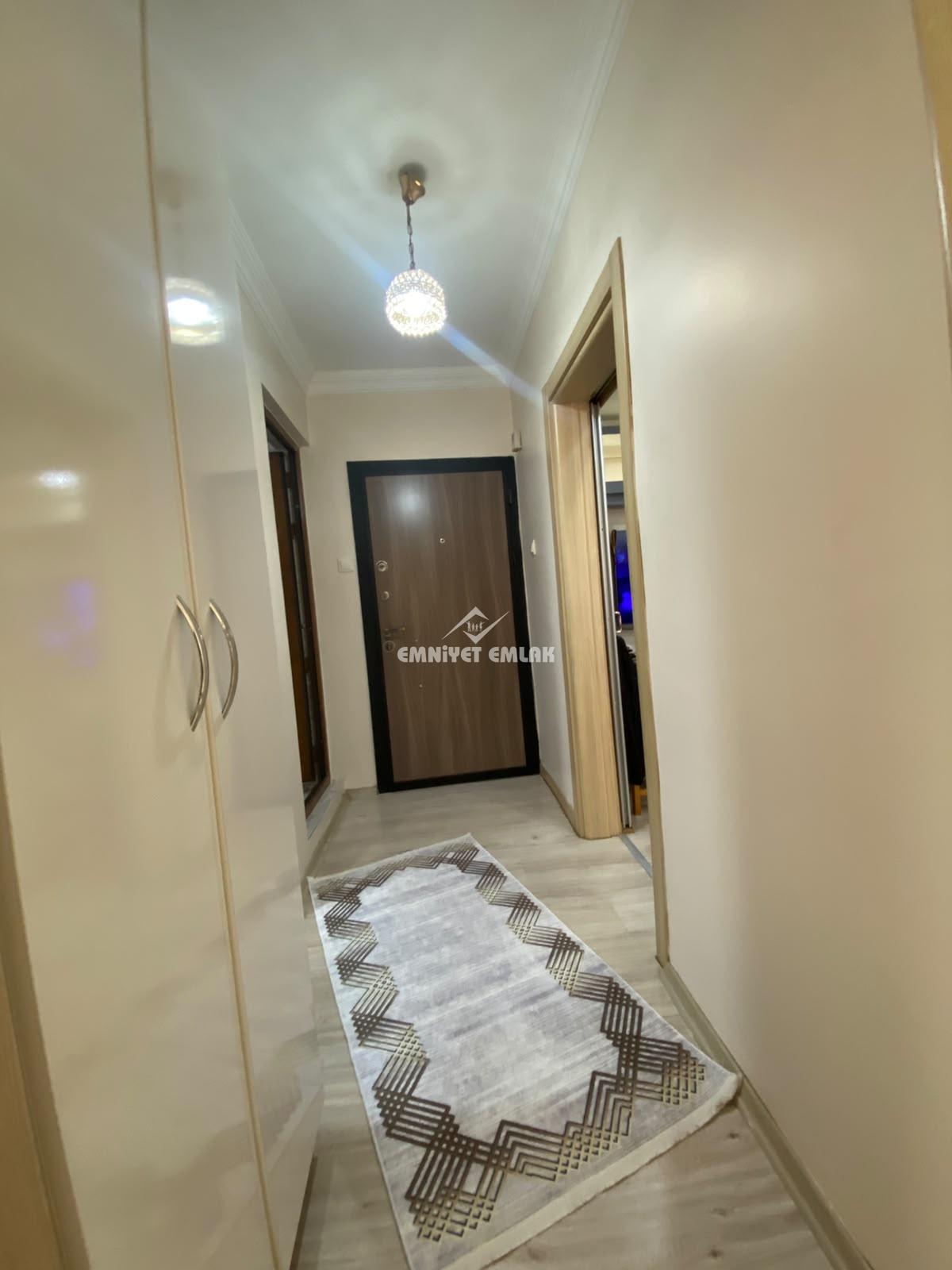 KDZ EREĞLİ MÜFTÜ MAHALLESİ İSTANBUL YOL AYRIMI MEVKİİ 2+1 SATILIK DAİRE