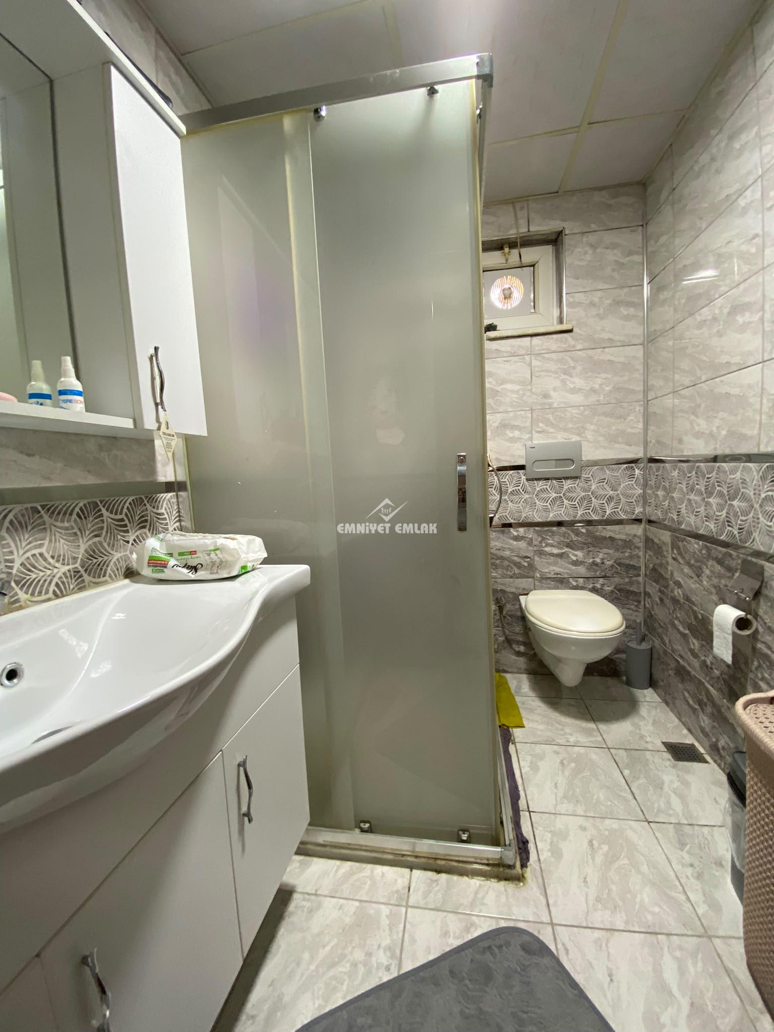 KDZ EREĞLİ MÜFTÜ MAHALLESİ İSTANBUL YOL AYRIMI MEVKİİ 2+1 SATILIK DAİRE