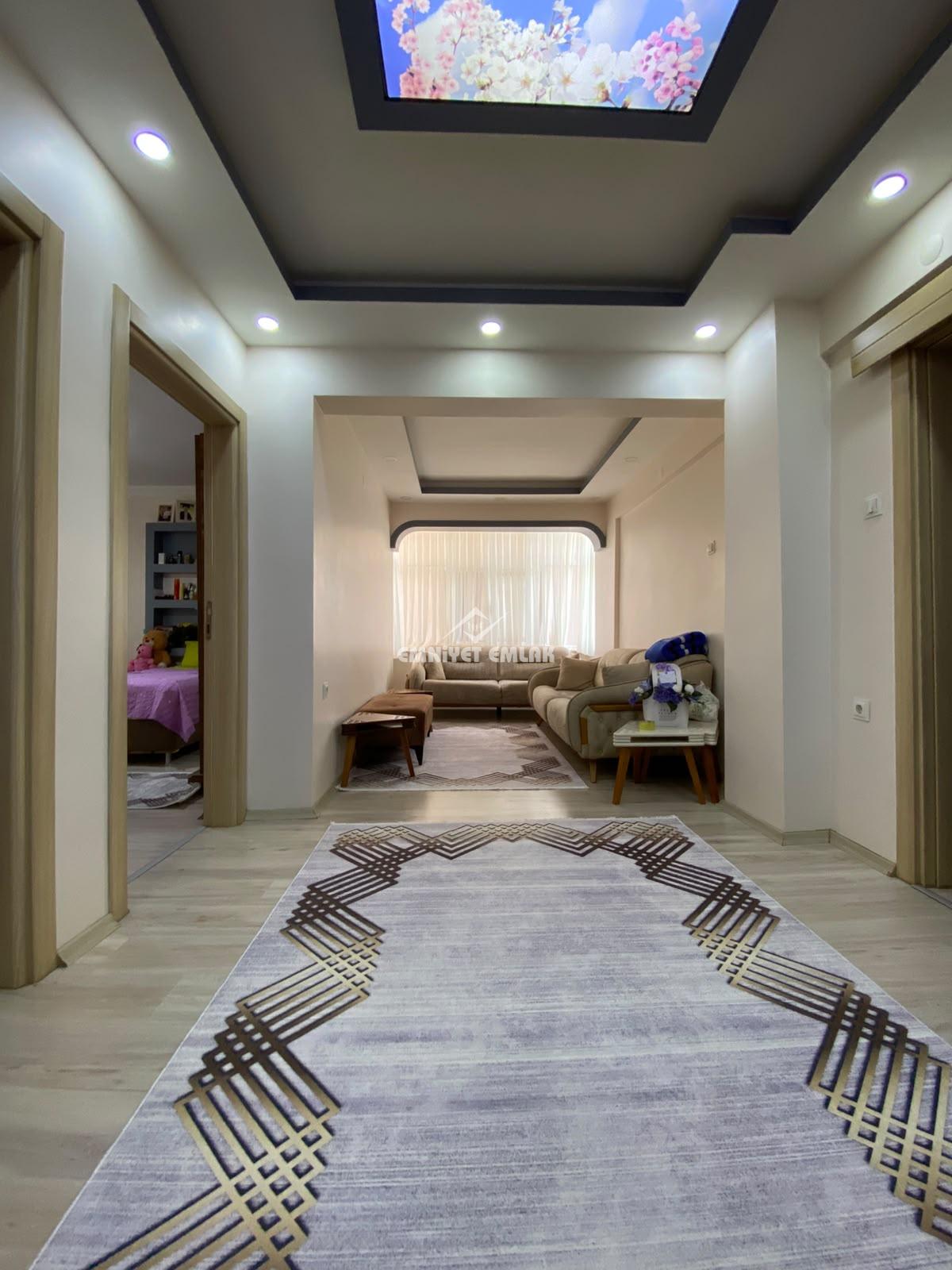 KDZ EREĞLİ MÜFTÜ MAHALLESİ İSTANBUL YOL AYRIMI MEVKİİ 2+1 SATILIK DAİRE