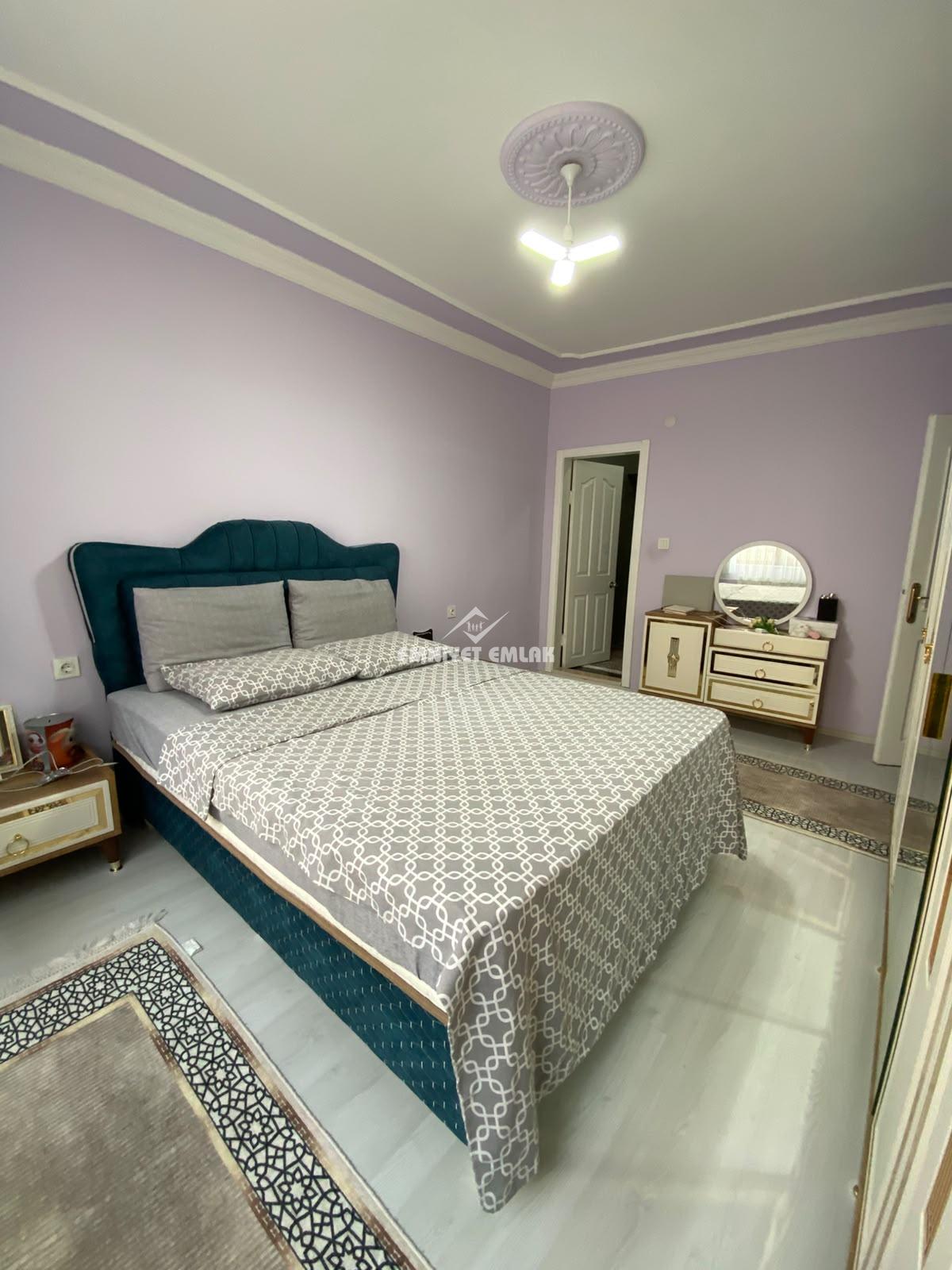 KDZ EREĞLİ HATİP SOKAKTA 2+1 EBEVEYN BANYOLU SATILIK DAİRE