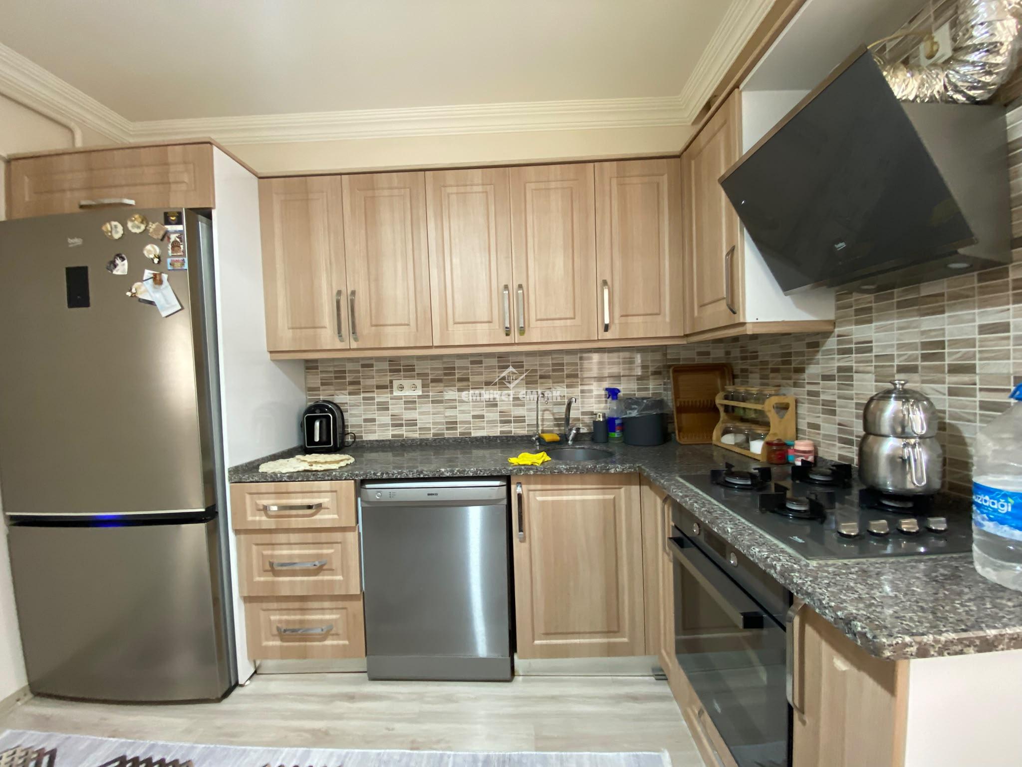 KDZ EREĞLİ MÜFTÜ MAHALLESİ İSTANBUL YOL AYRIMI MEVKİİ 2+1 SATILIK DAİRE