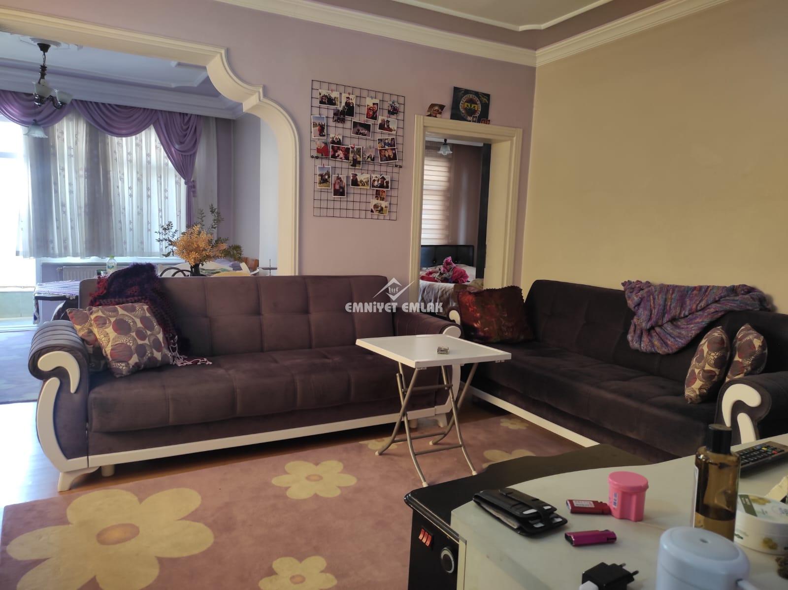 Kdz. Ereğli Orhanlar Mahallesi Merkezi Konumda 2+1 Satılık Daire