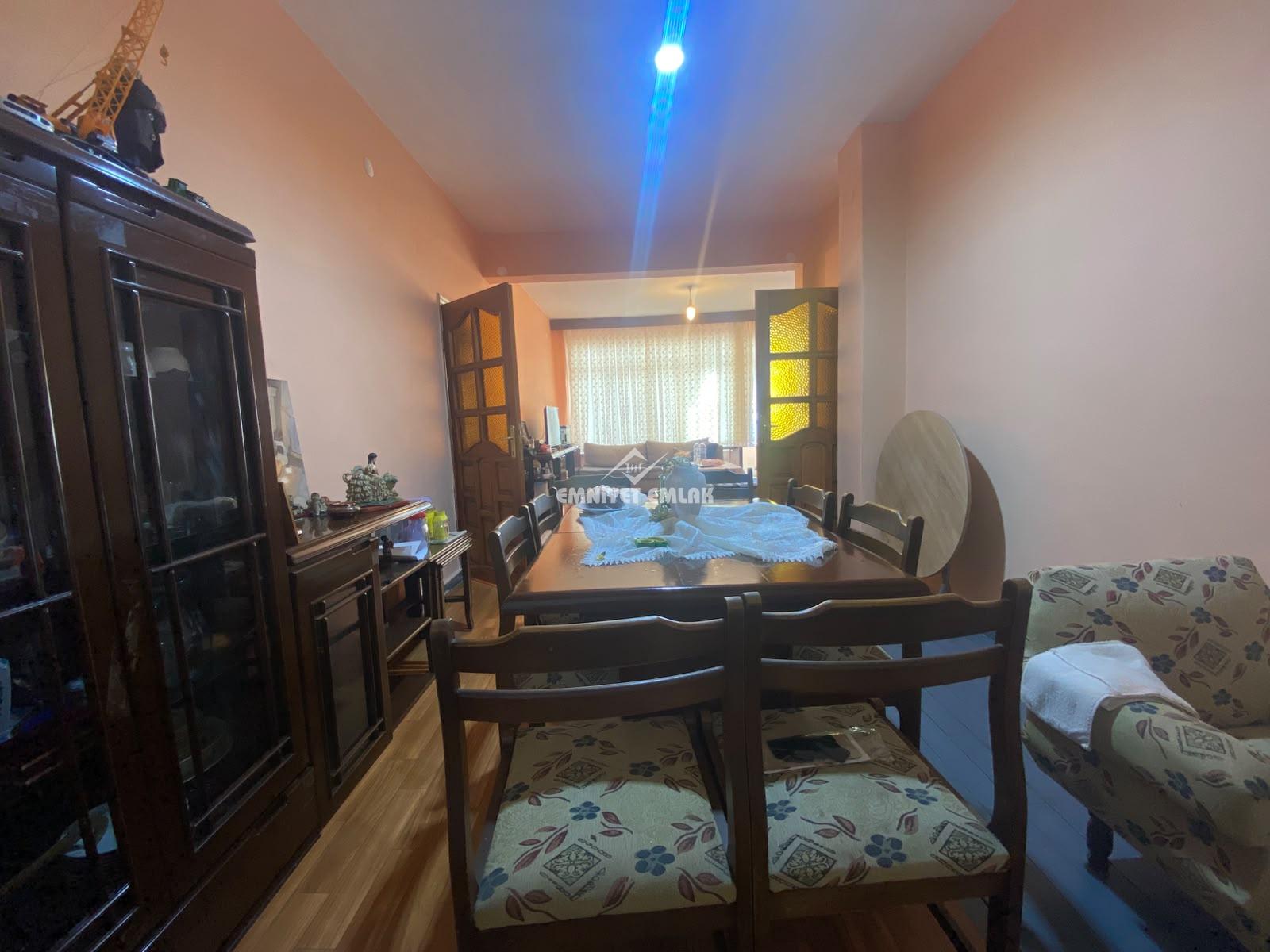 KDZ EREĞLİ KADITARLASI SALI PAZARI MEVKİİ 2+1 SATILIK DAİRE