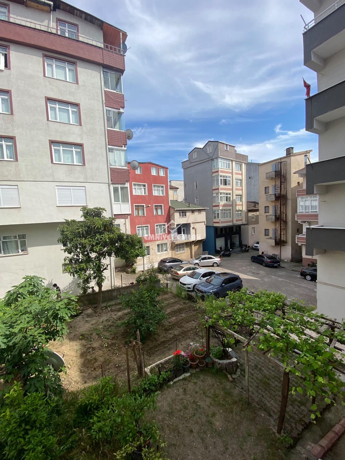 KDZ EREĞLİ MÜFTÜ MAHALLESİ İSTANBUL YOL AYRIMI MEVKİİ 2+1 SATILIK DAİRE