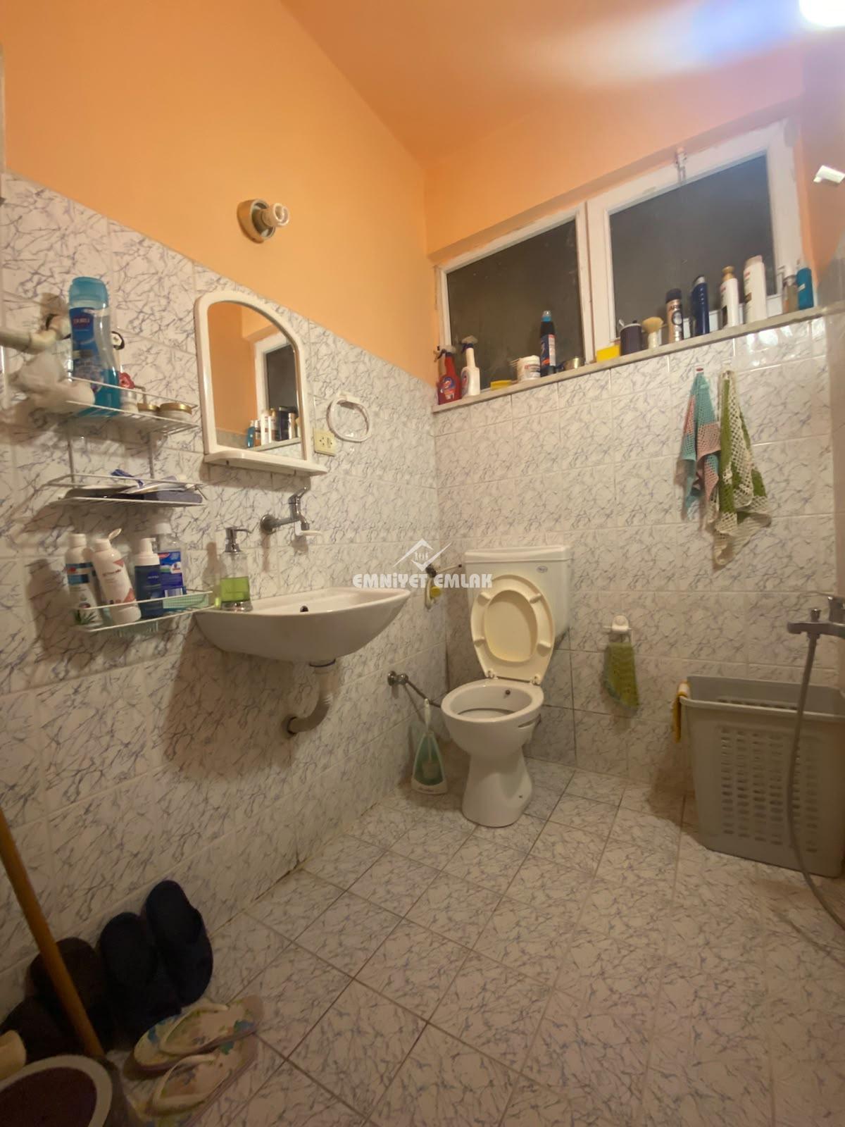 KDZ EREĞLİ KADITARLASI SALI PAZARI MEVKİİ 2+1 SATILIK DAİRE