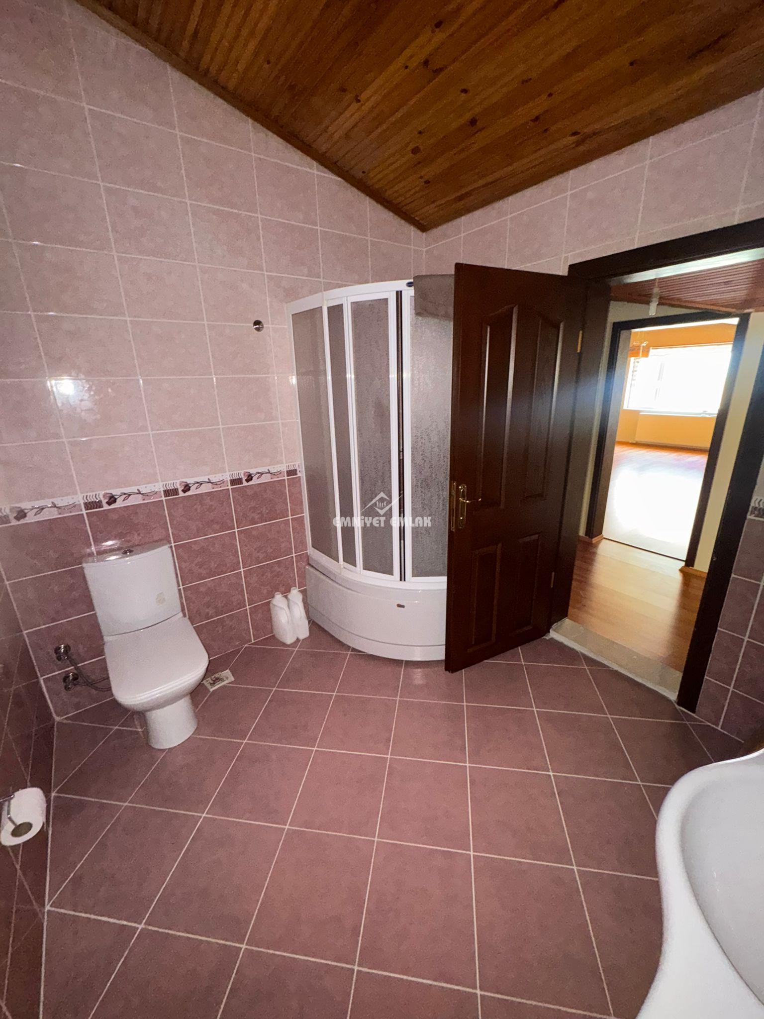 KDZ EREĞLİ SÜLEYMANLAR MH KADITARLASINDA 4+2 SATILIK DUBLEKS DAİRE