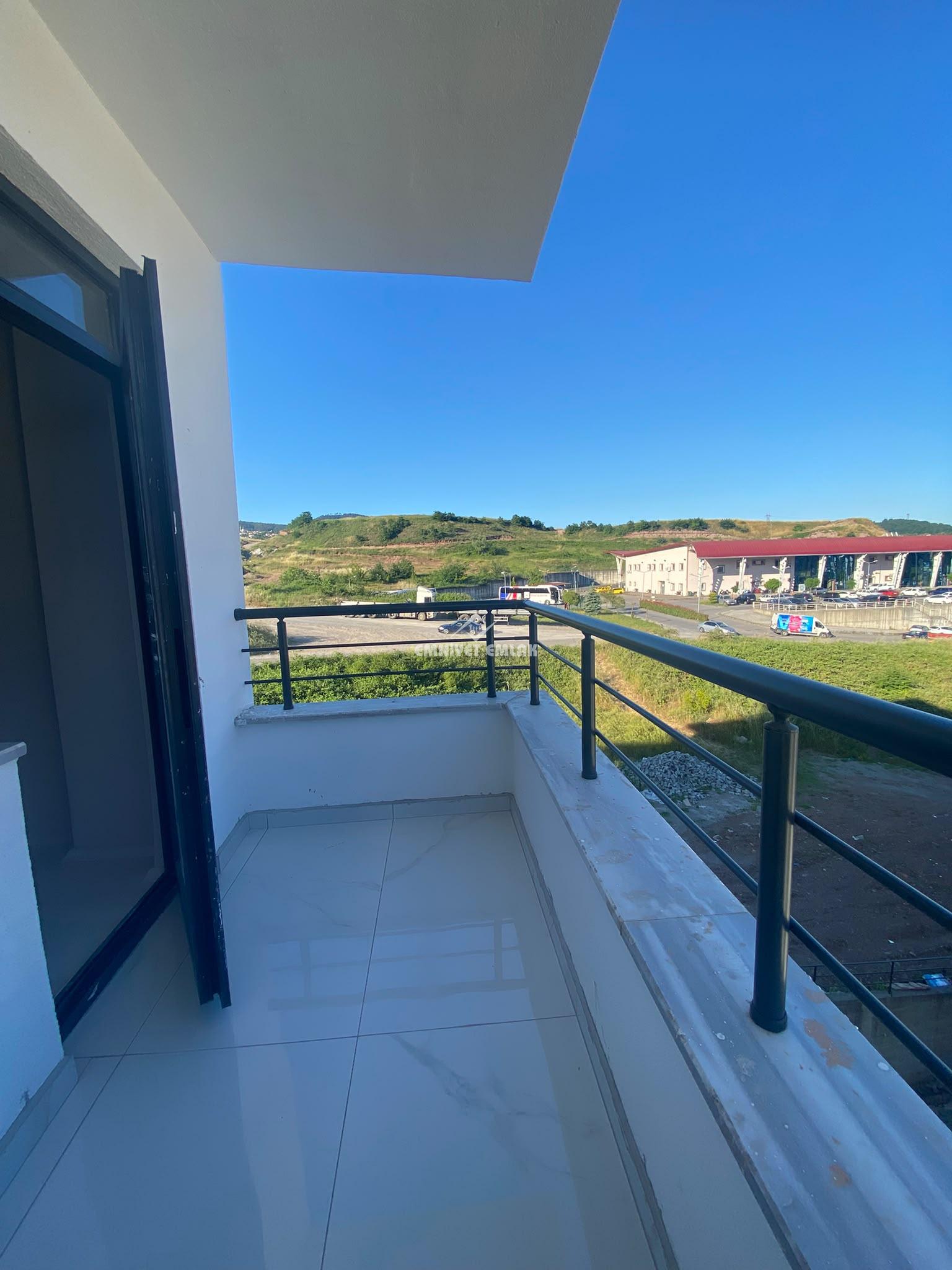 KDZ EREĞLİ KEPEZ MH ANAYOL ÜZERİNDE 2+1 EBEVEYN BANYOLU KİRALIK SIFIR DAİRE
