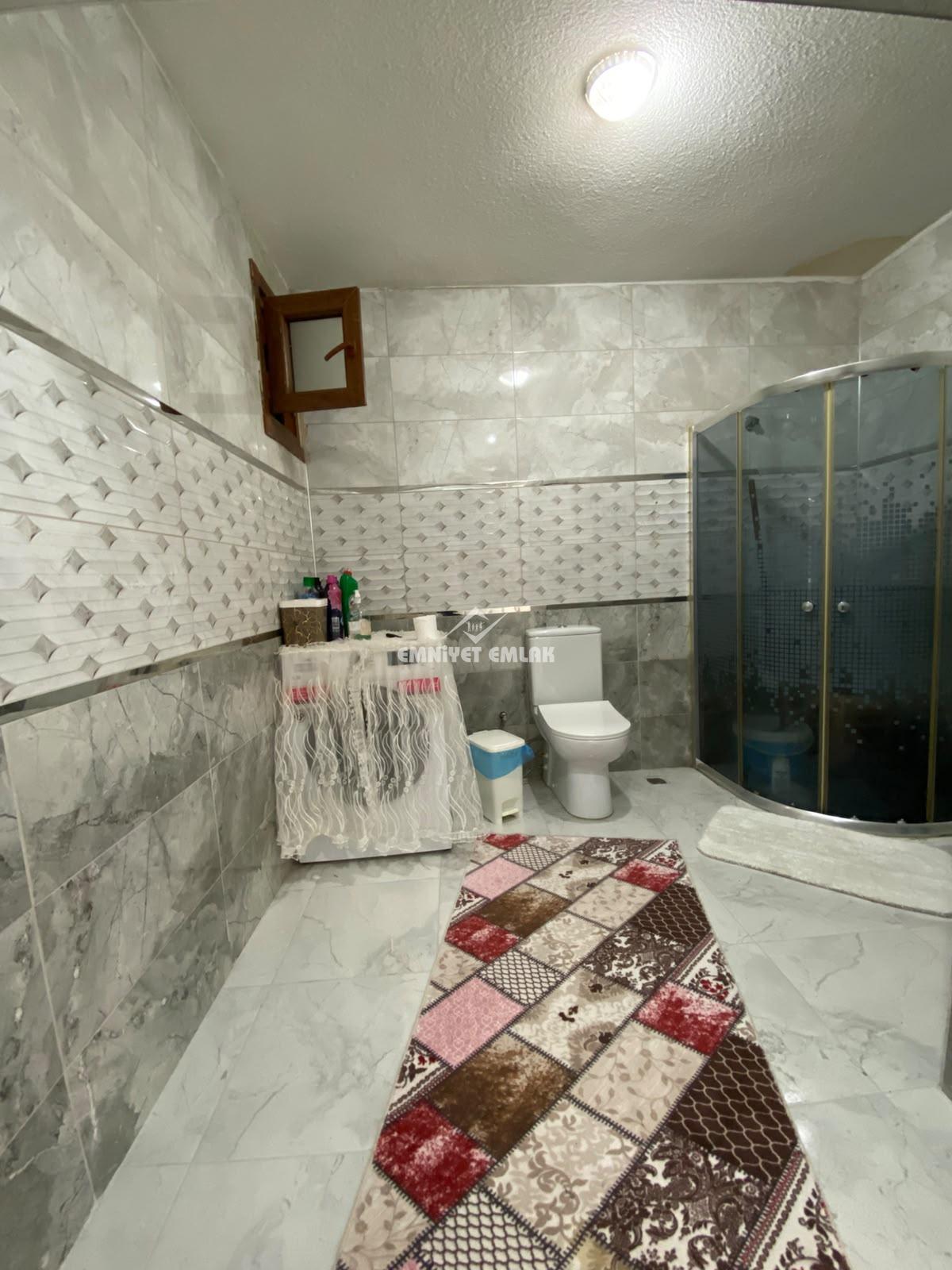 KDZ EREĞLİ HATİP SOKAKTA 2+1 EBEVEYN BANYOLU SATILIK DAİRE