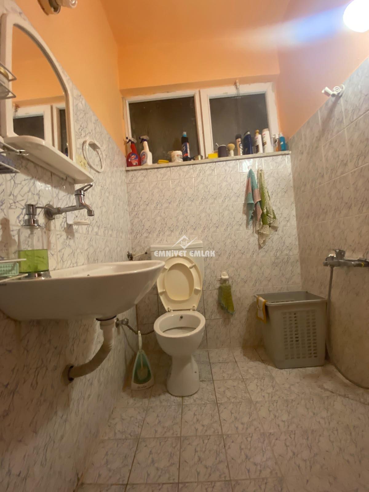 KDZ EREĞLİ KADITARLASI SALI PAZARI MEVKİİ 2+1 SATILIK DAİRE