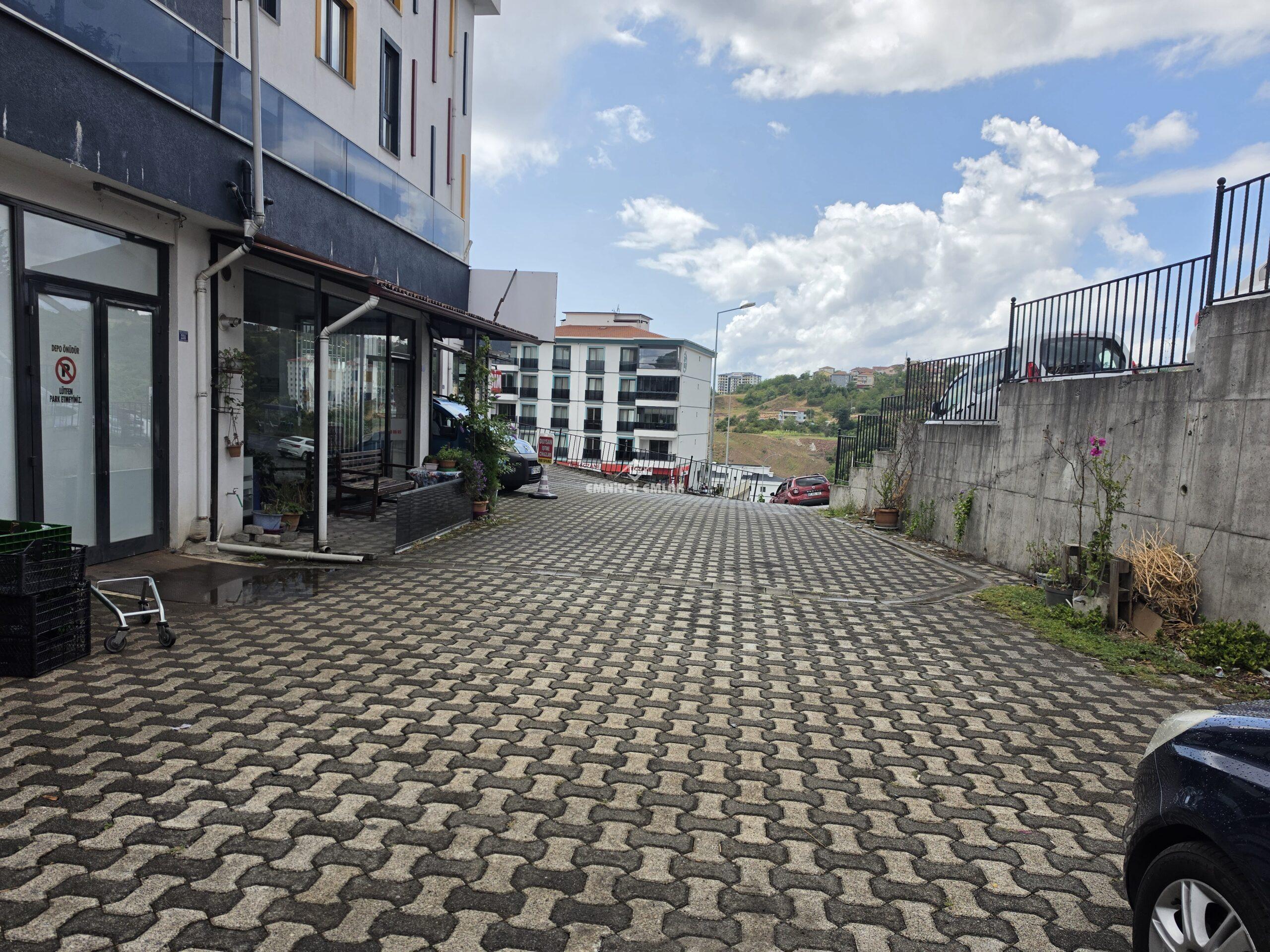 EREĞLİ ÖMERLİ MAH.DEVLET HASTANESİ BÖLGESİNDE KİRALIK İŞ YERİ
