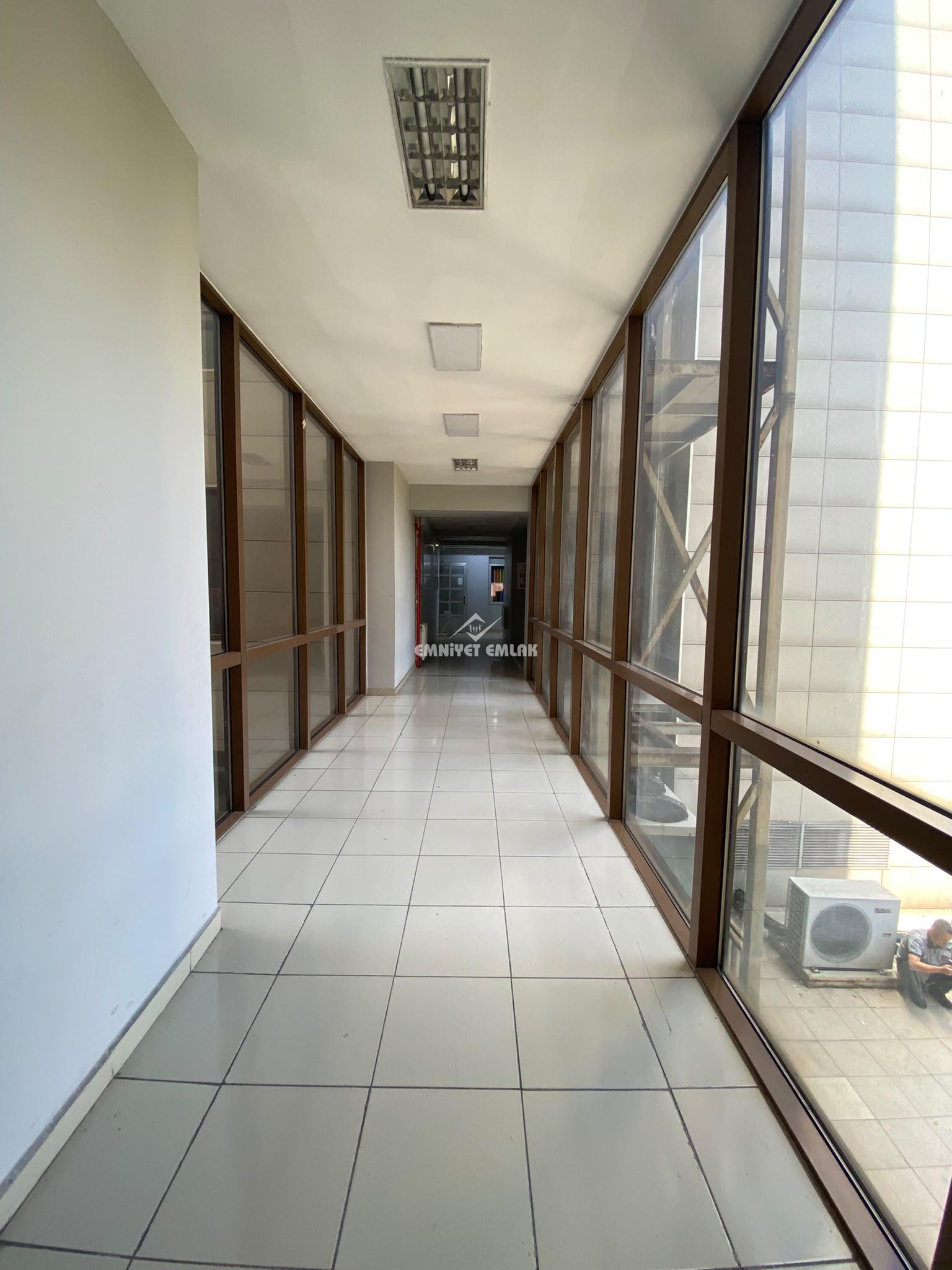KDZ EREĞLİ AYCİTY AVM ‘DE (DAİRE OLARAKTA KULLANIMA UYGUN) KİRALIK OFİS