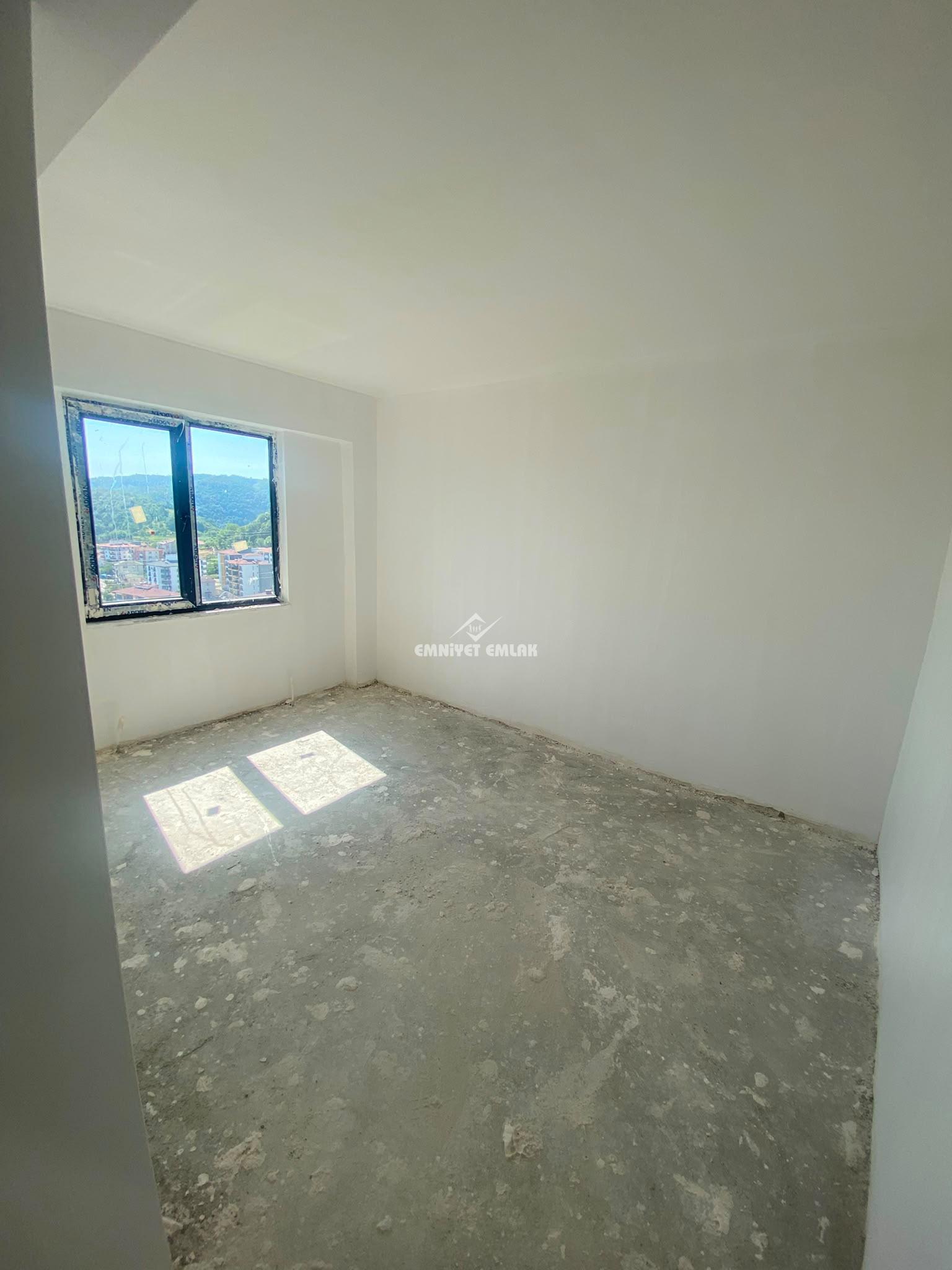 KEPEZ MAHALLESİ ANAYOLA YAKIN 3+1 SATILIK SIFIR DAİRE