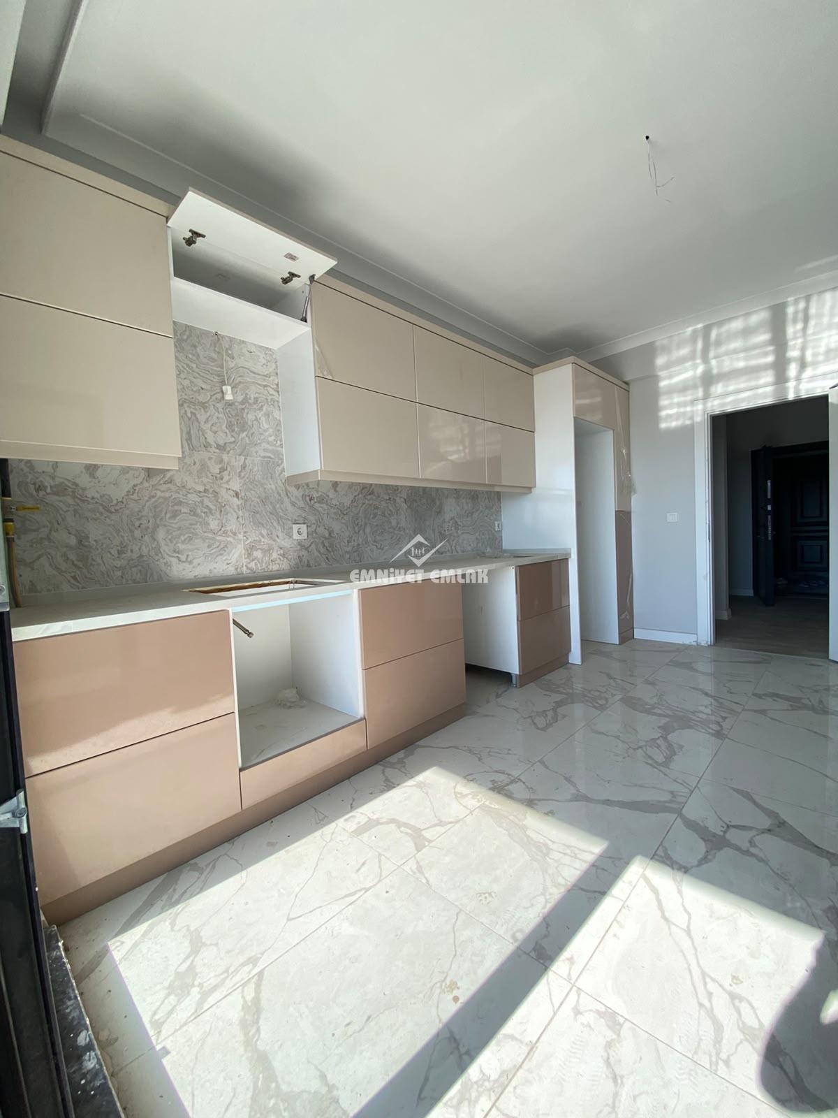 KDZ EREĞLİ ÇAVDARLI BÖLG. 4+1 AVANTAJLARLA DOLU SATILIK DAİRE