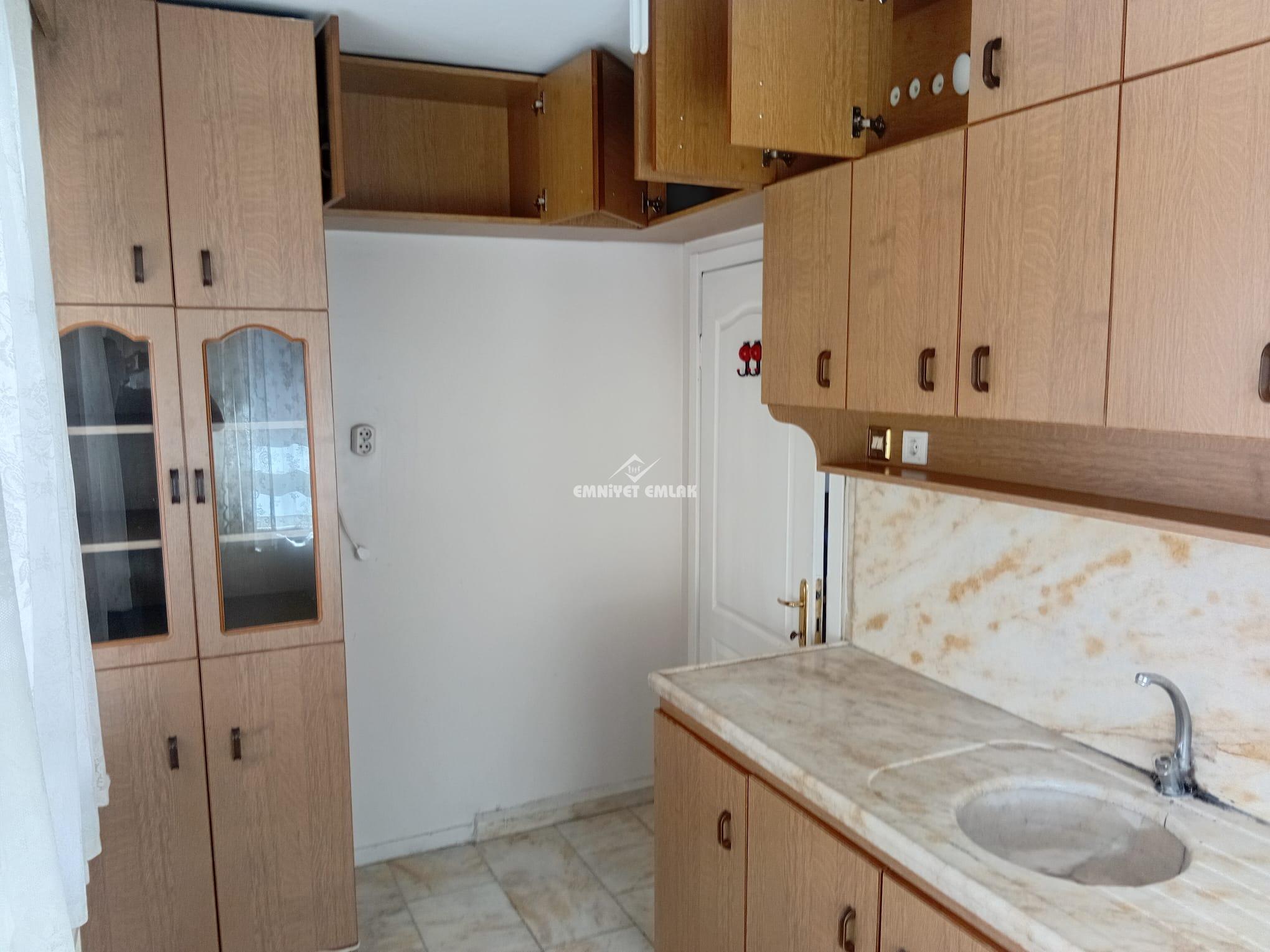 KDZ EREĞLİ BAĞLIK MAHALLESİ ÇARŞIYA 5 DK MESAFEDE 3+1 DENİZ MANZARALI KİRALIK DAİRE