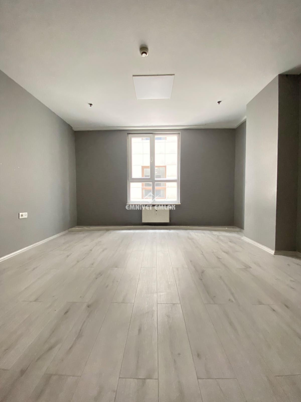 KDZ EREĞLİ AYCİTY AVM ‘DE (DAİRE OLARAKTA KULLANIMA UYGUN) KİRALIK OFİS
