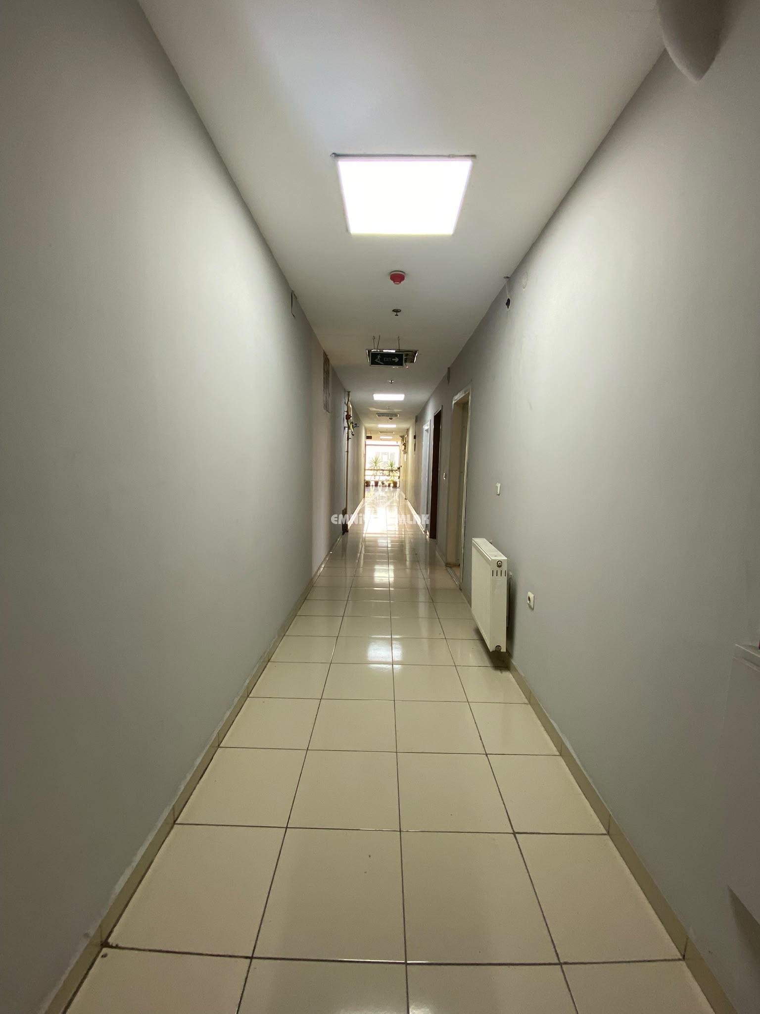 KDZ EREĞLİ AYCİTY AVM ‘DE (DAİRE OLARAKTA KULLANIMA UYGUN) KİRALIK OFİS