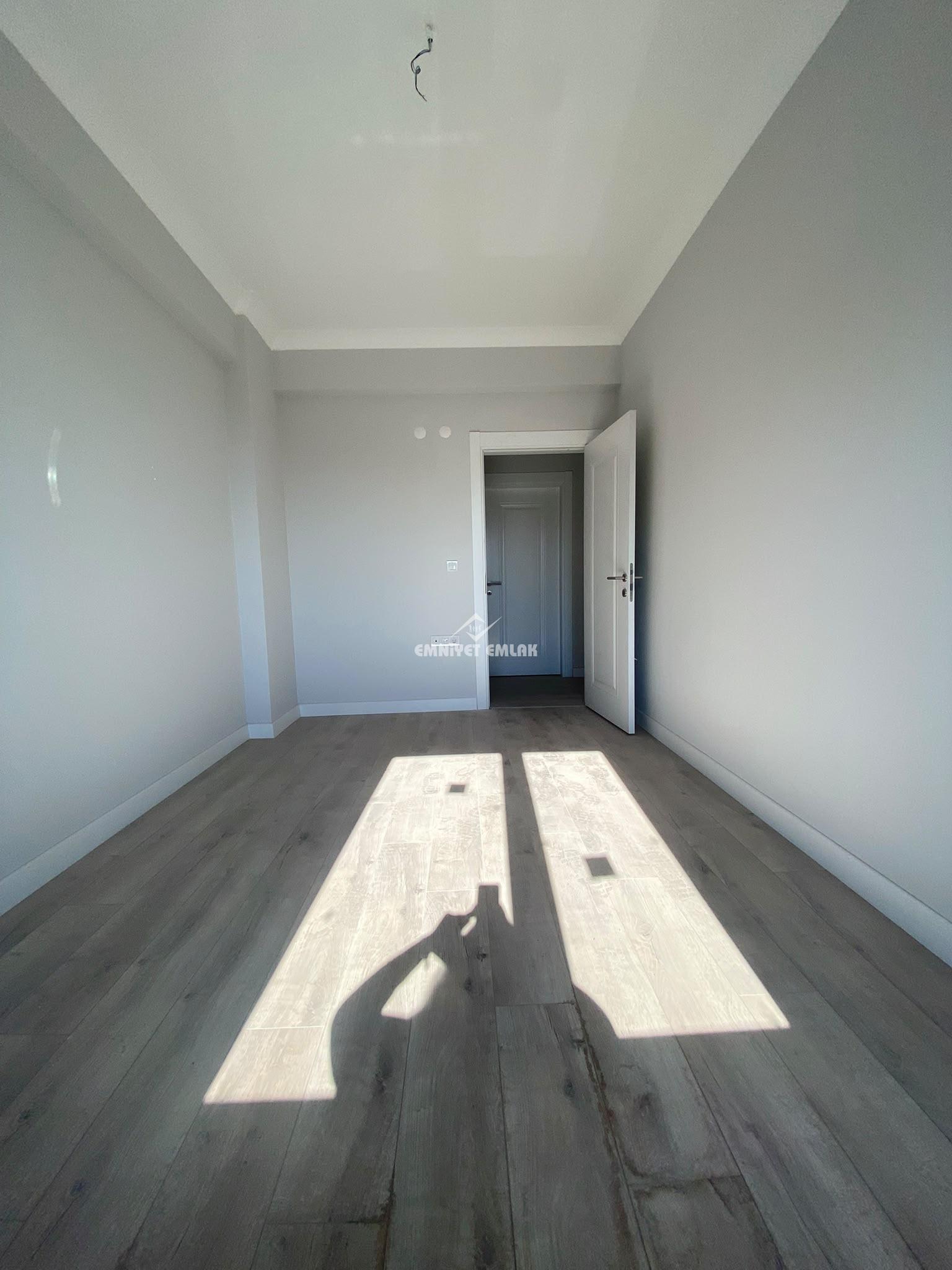 KDZ EREĞLİ ÇAVDARLI BÖLG. 4+1 AVANTAJLARLA DOLU SATILIK DAİRE