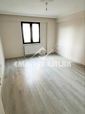 KDZ EREĞLİ BAĞLIK MH SOSYAL DONANIMLARI İLE DOLU 3+1 KİRALIK DAİRE