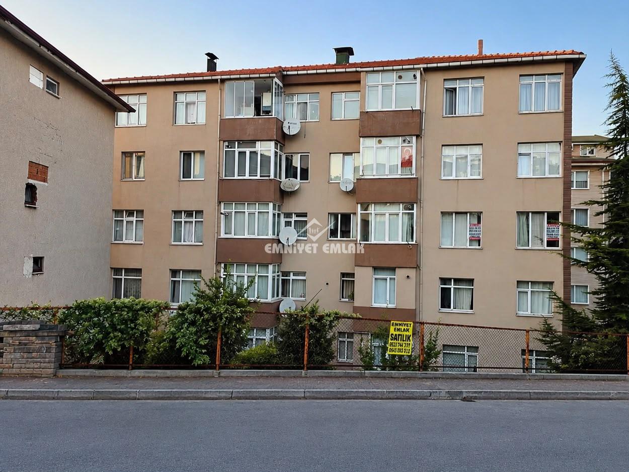 KDZ EREĞLİ KIŞLA MH. GÜZELYUVA LOJMANLARINDA 3+1 SATILIK DAİRE