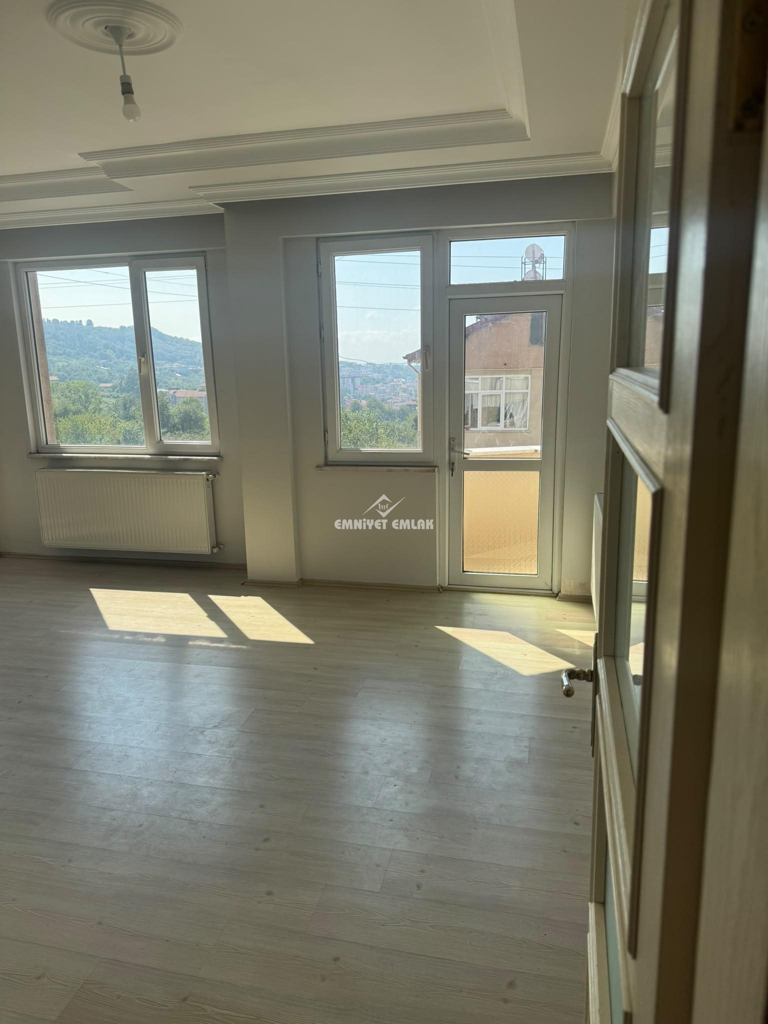 KDZ EREĞLİ KEPEZ MH. DENİZCİLİK FAKÜLTESİNE YAKIN 3+1 KİRALIK DAİRE
