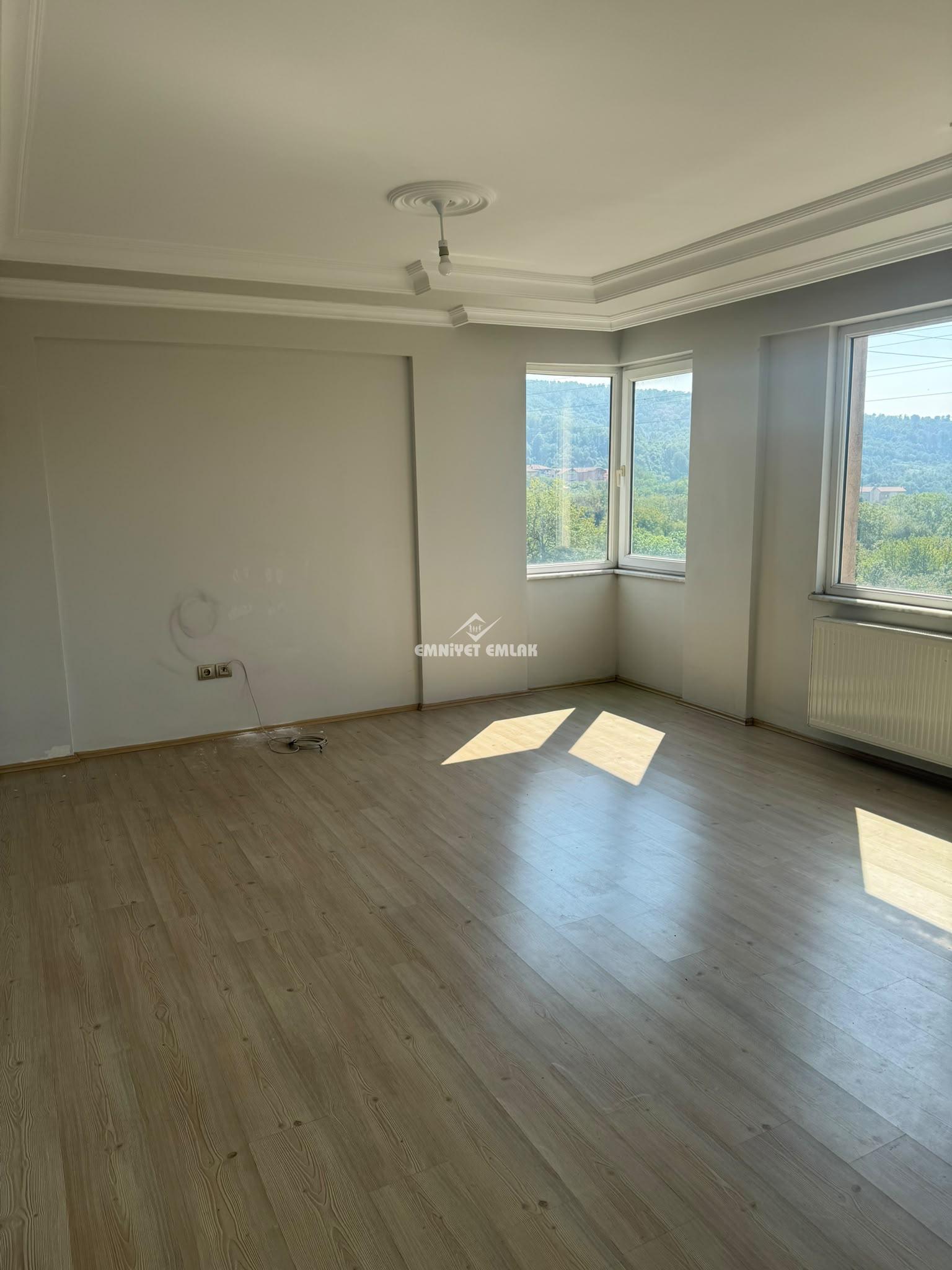KDZ EREĞLİ KEPEZ MH. DENİZCİLİK FAKÜLTESİNE YAKIN 3+1 KİRALIK DAİRE